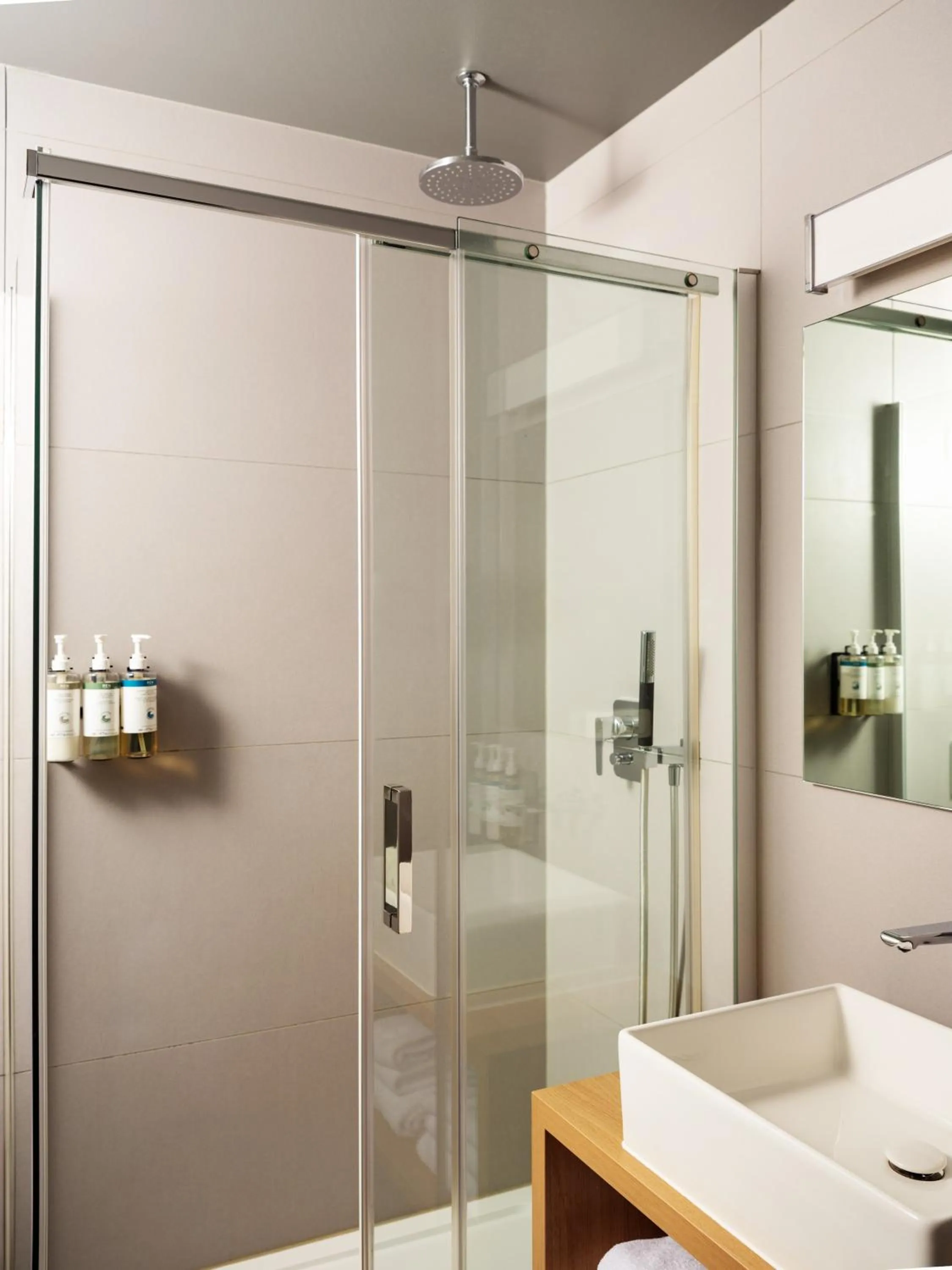 Toilet in Numa Berlin Kudamm