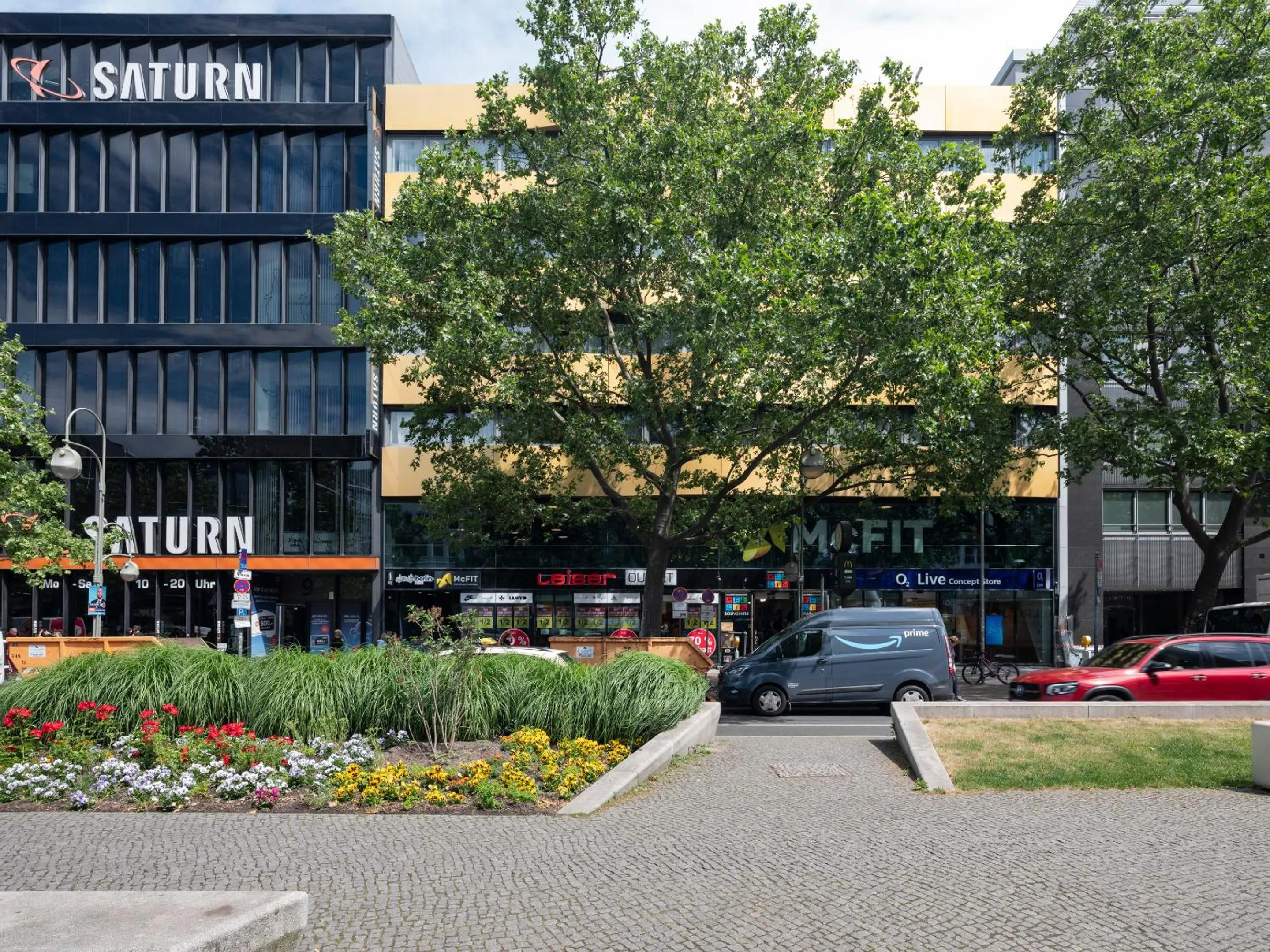 Property building in about:berlin Hotel