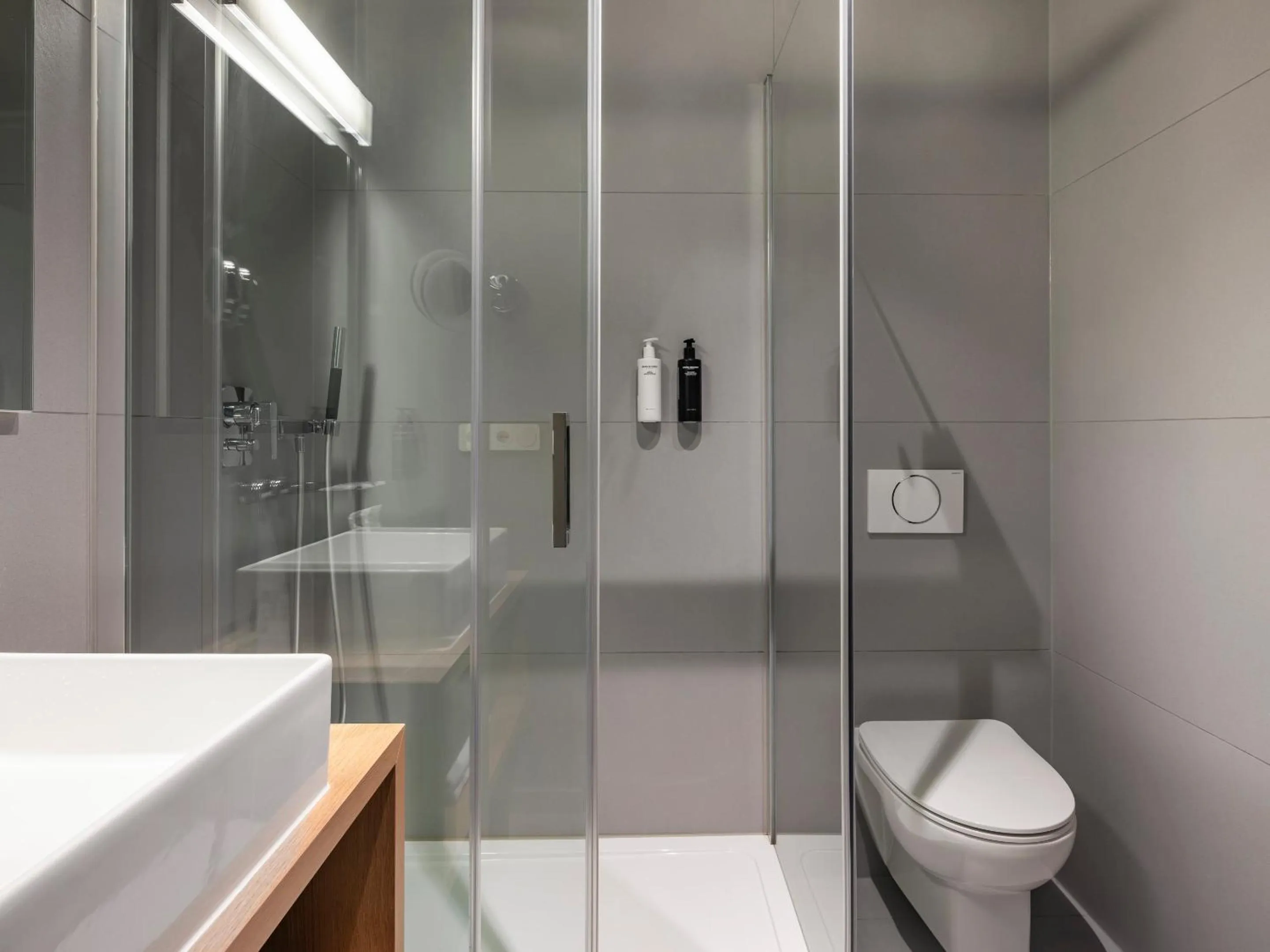 Shower in about:berlin Hotel