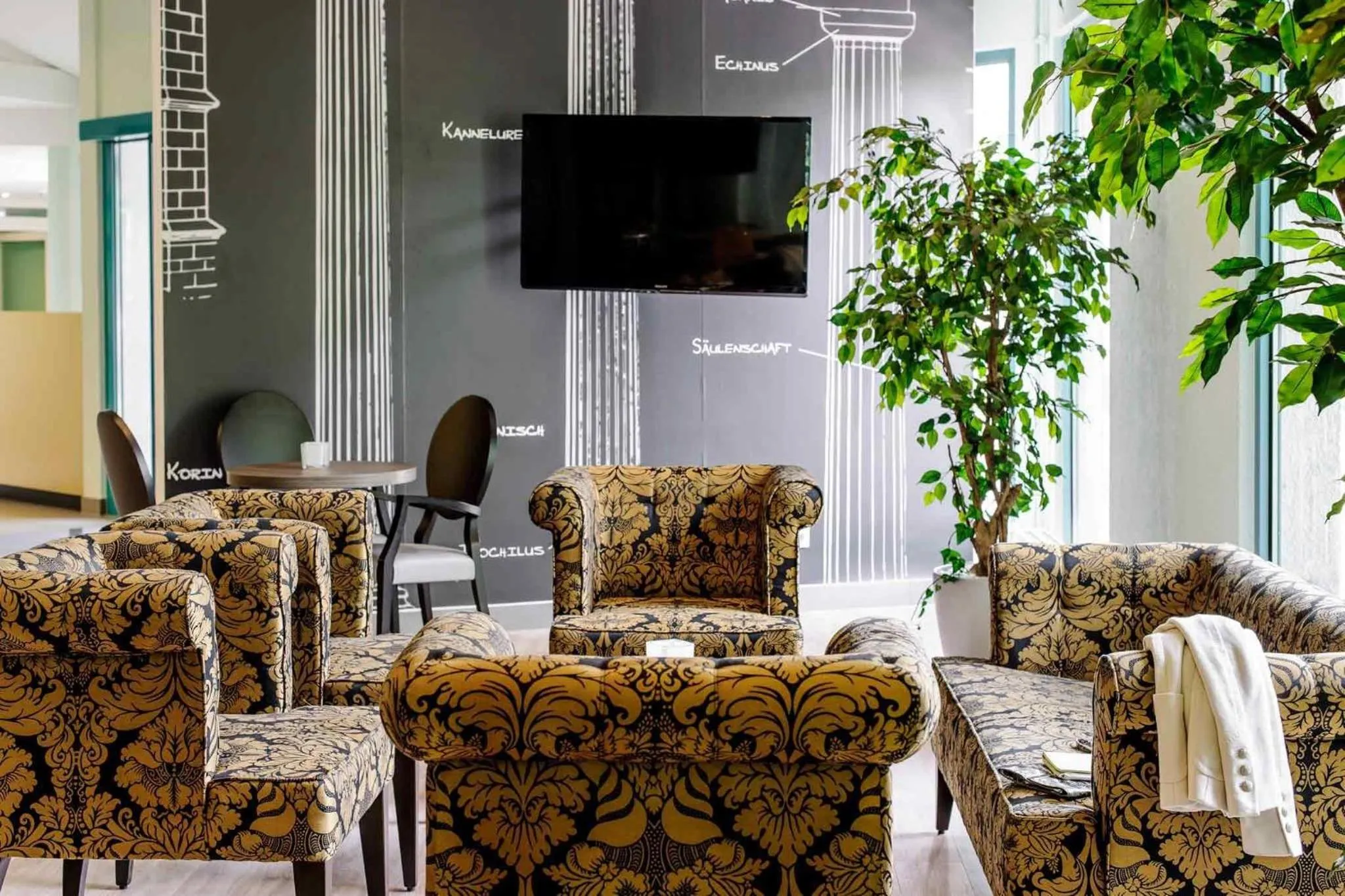 Lounge or bar in ibis Styles Speyer