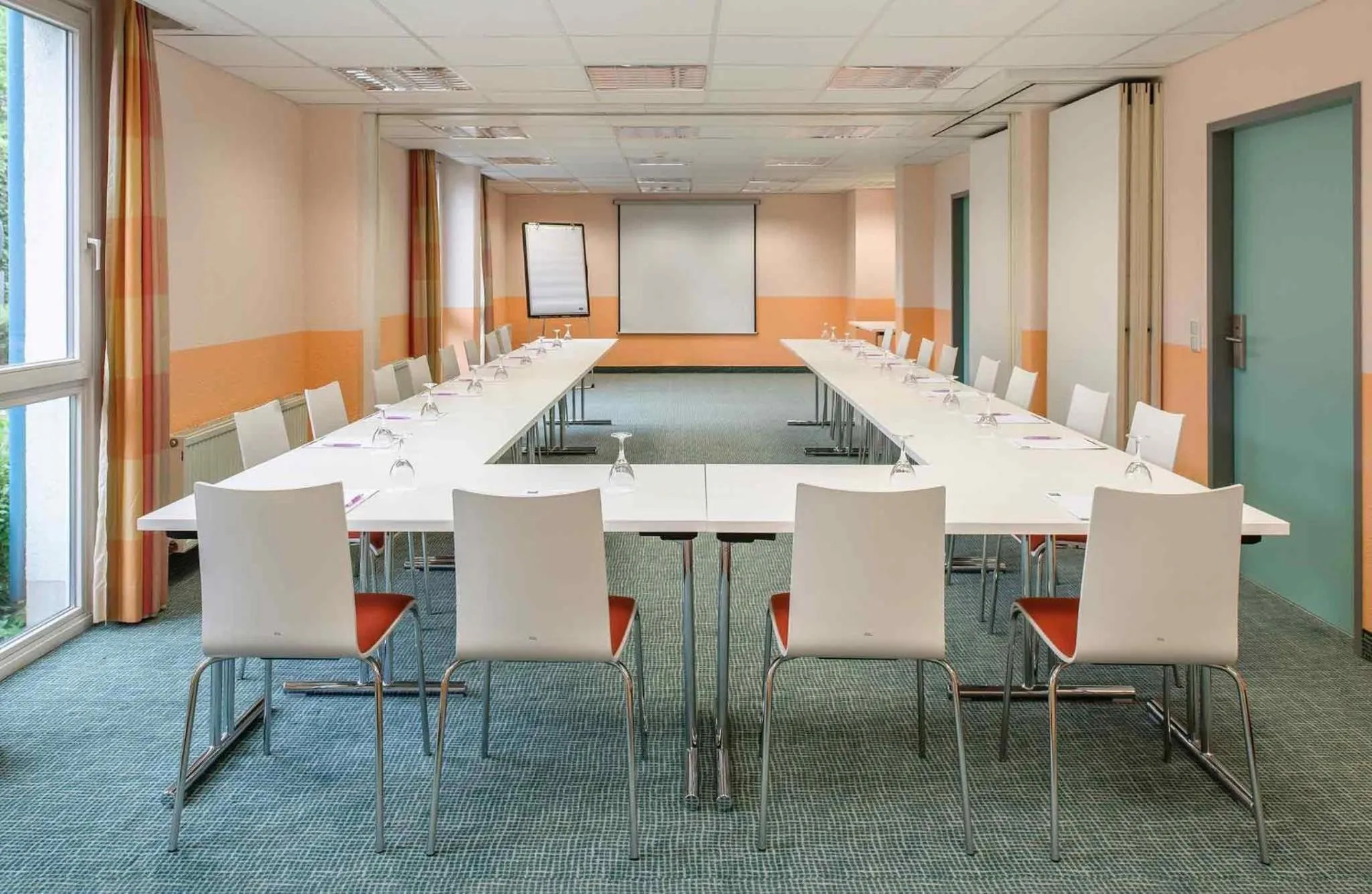 Meeting/conference room in ibis Styles Speyer