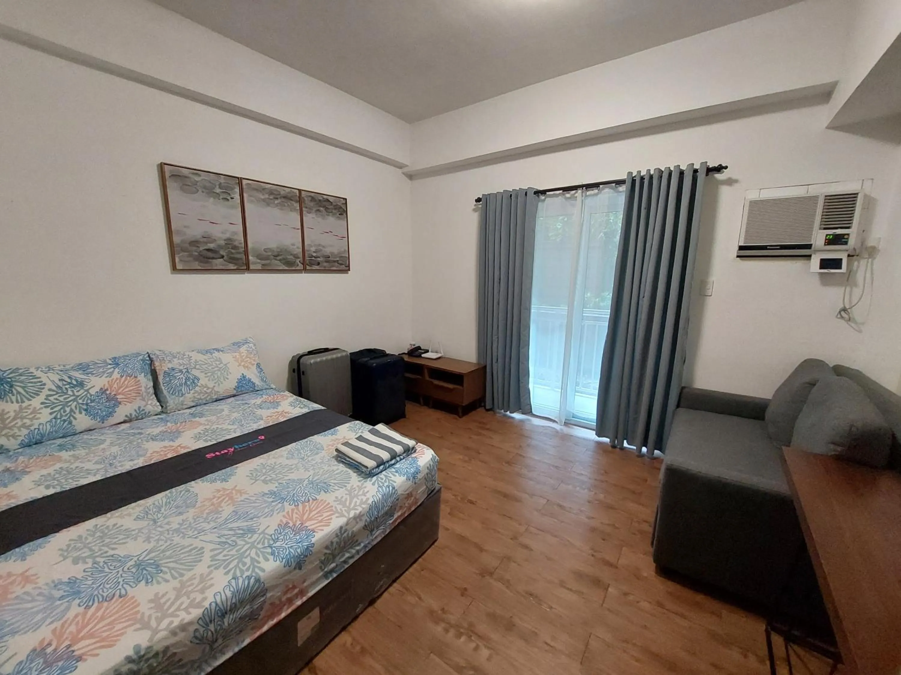 Bed in ANIA CONDO STAY