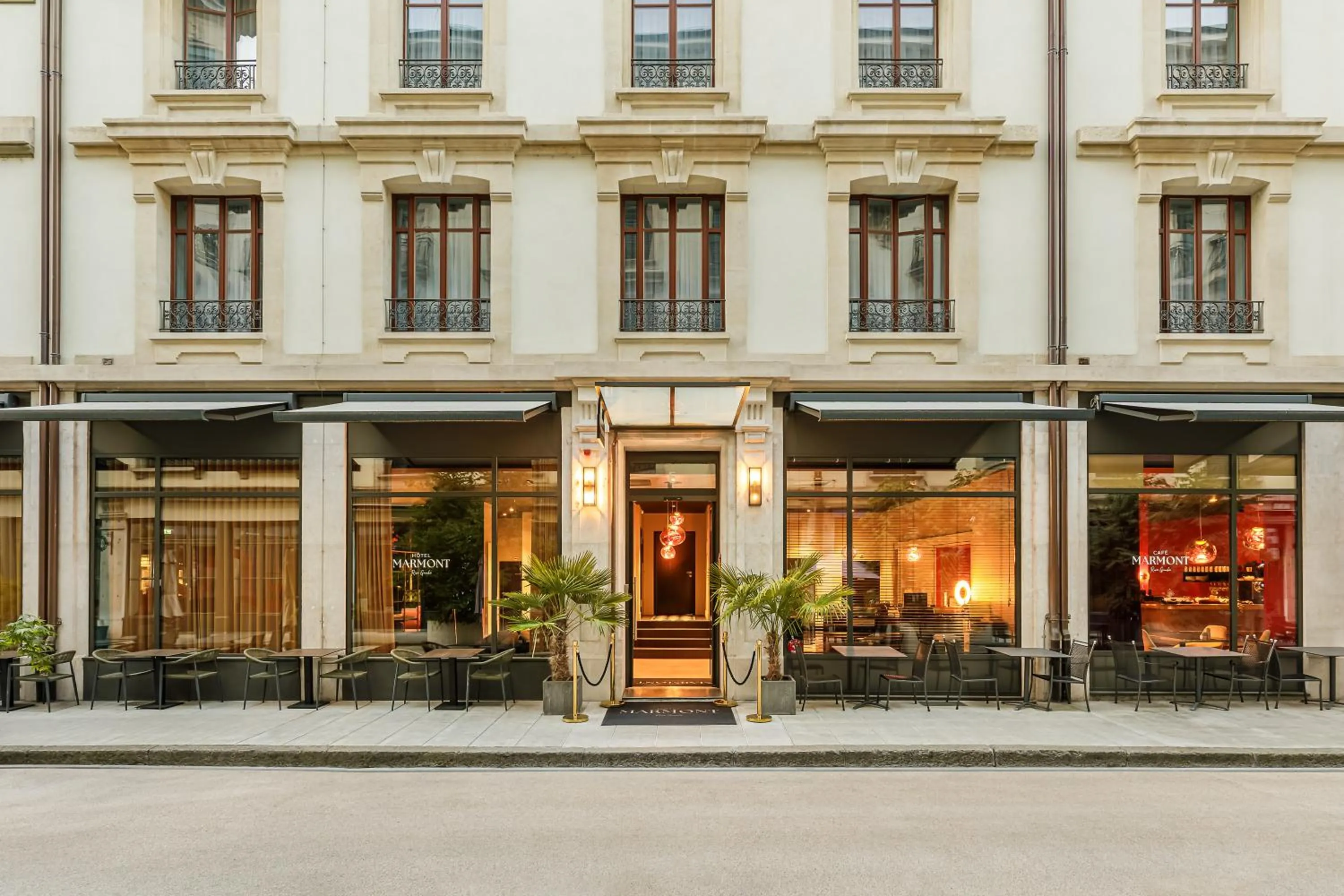 Facade/entrance in Marmont Hotel