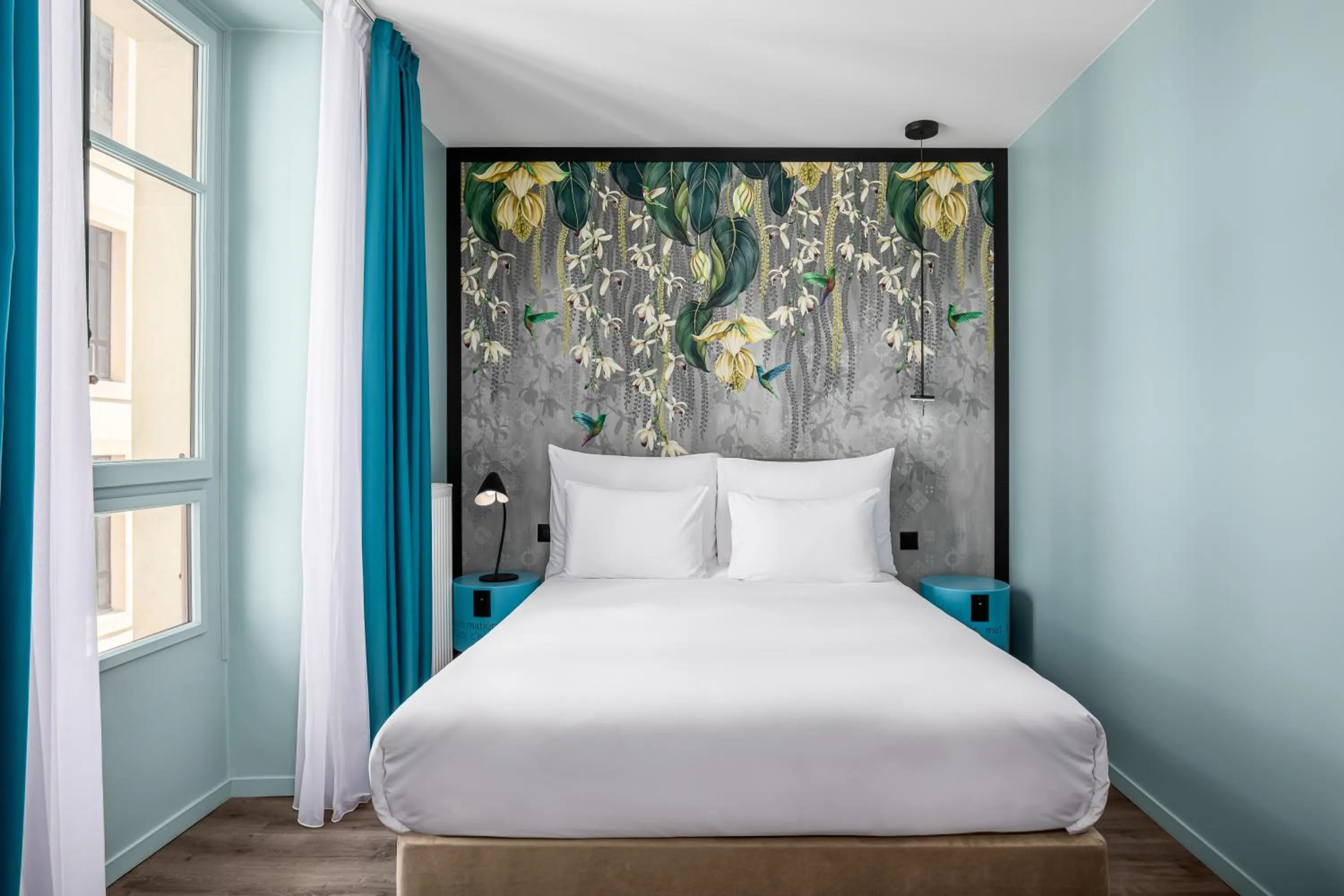 Bed in Marmont Hotel