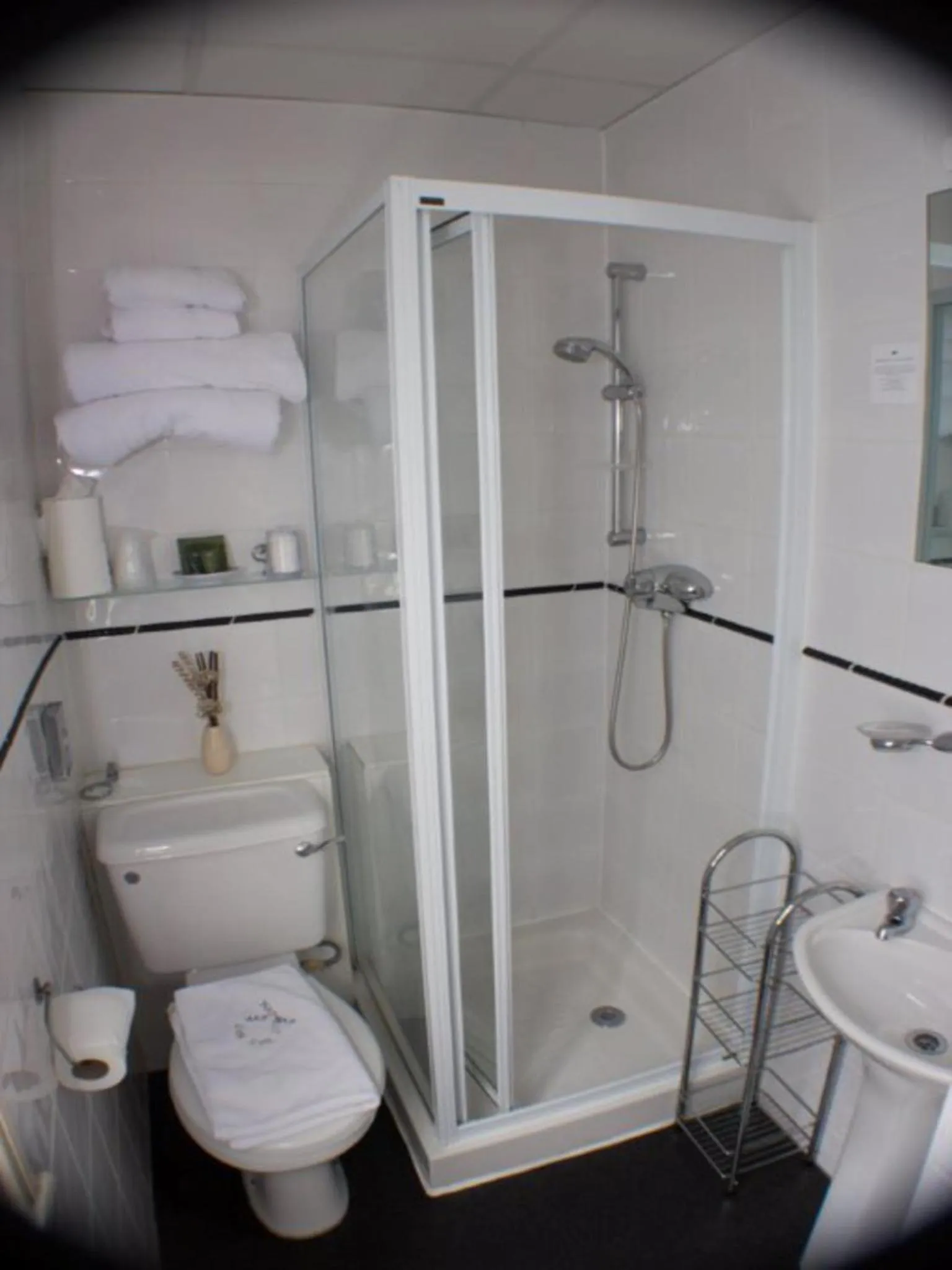 Shower in The Aspire