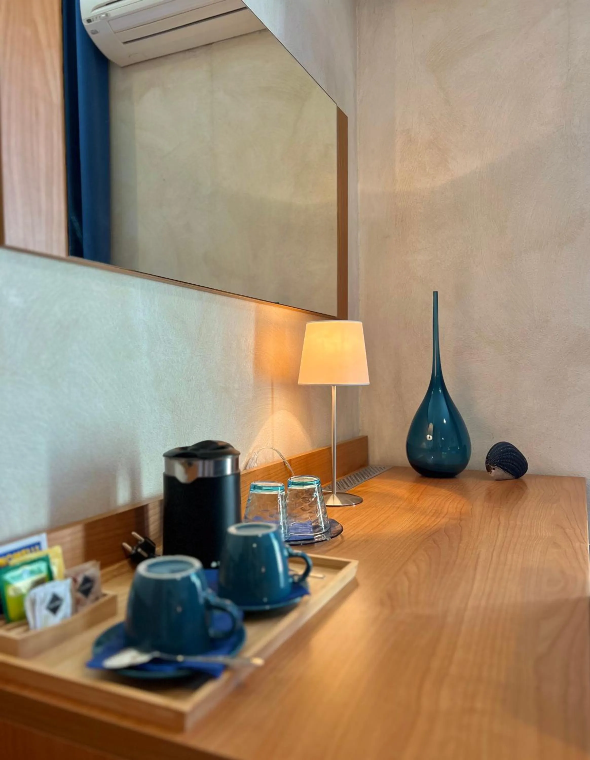 Coffee/tea facilities in Acqua di Mare