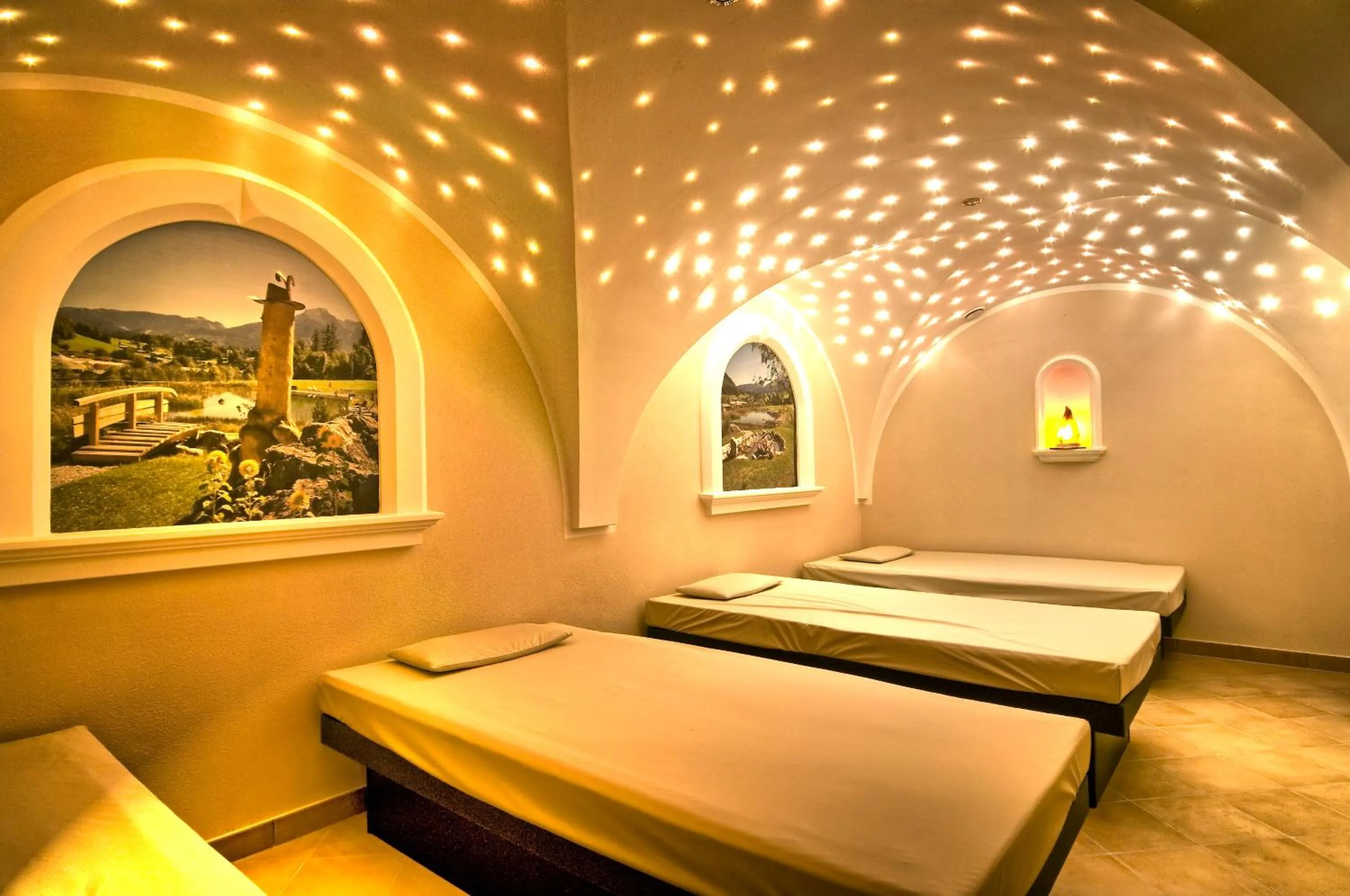 Spa and wellness centre/facilities, Bed in Naturhotel Reissenlehen