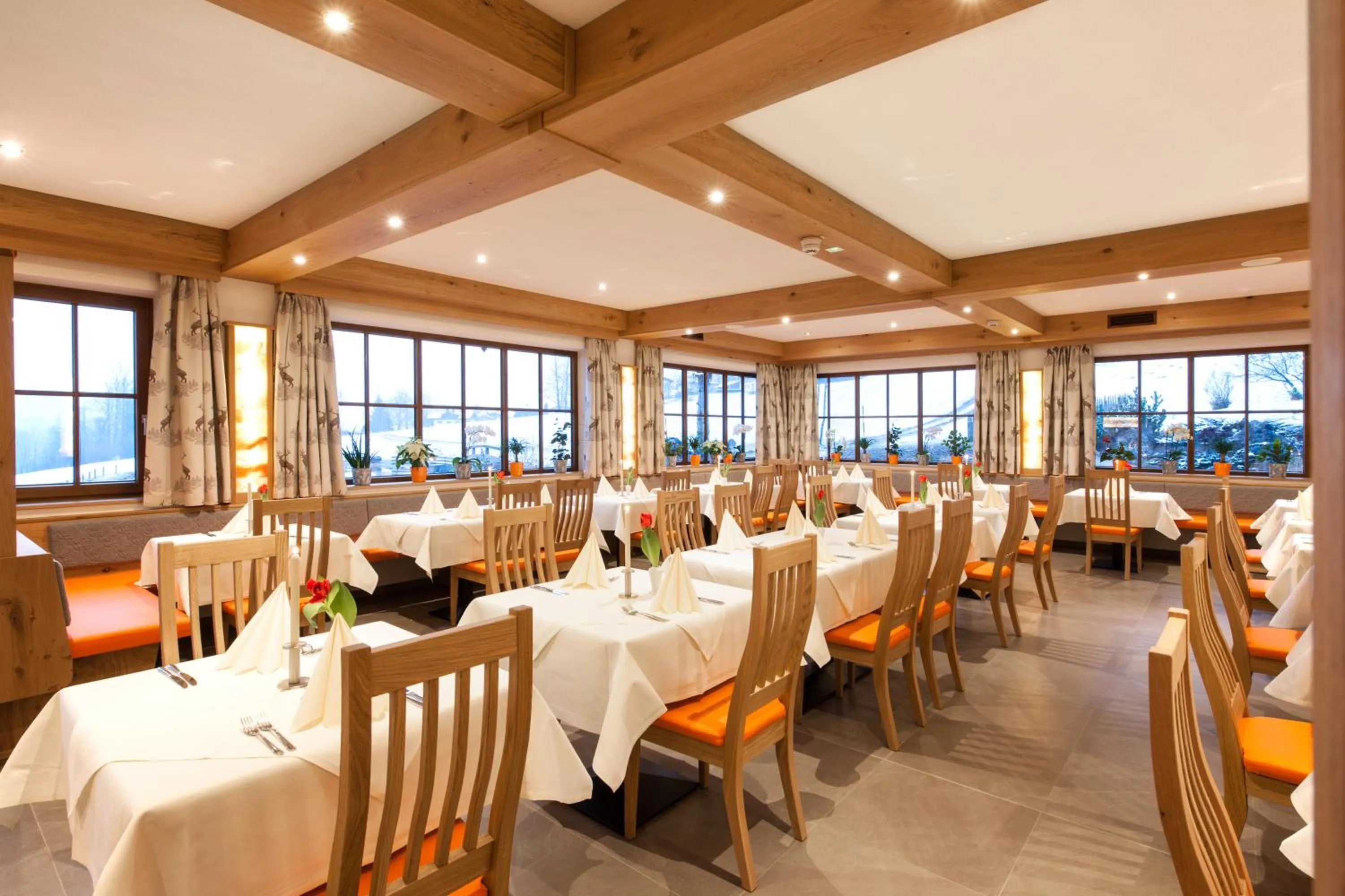 Restaurant/places to eat in Naturhotel Reissenlehen