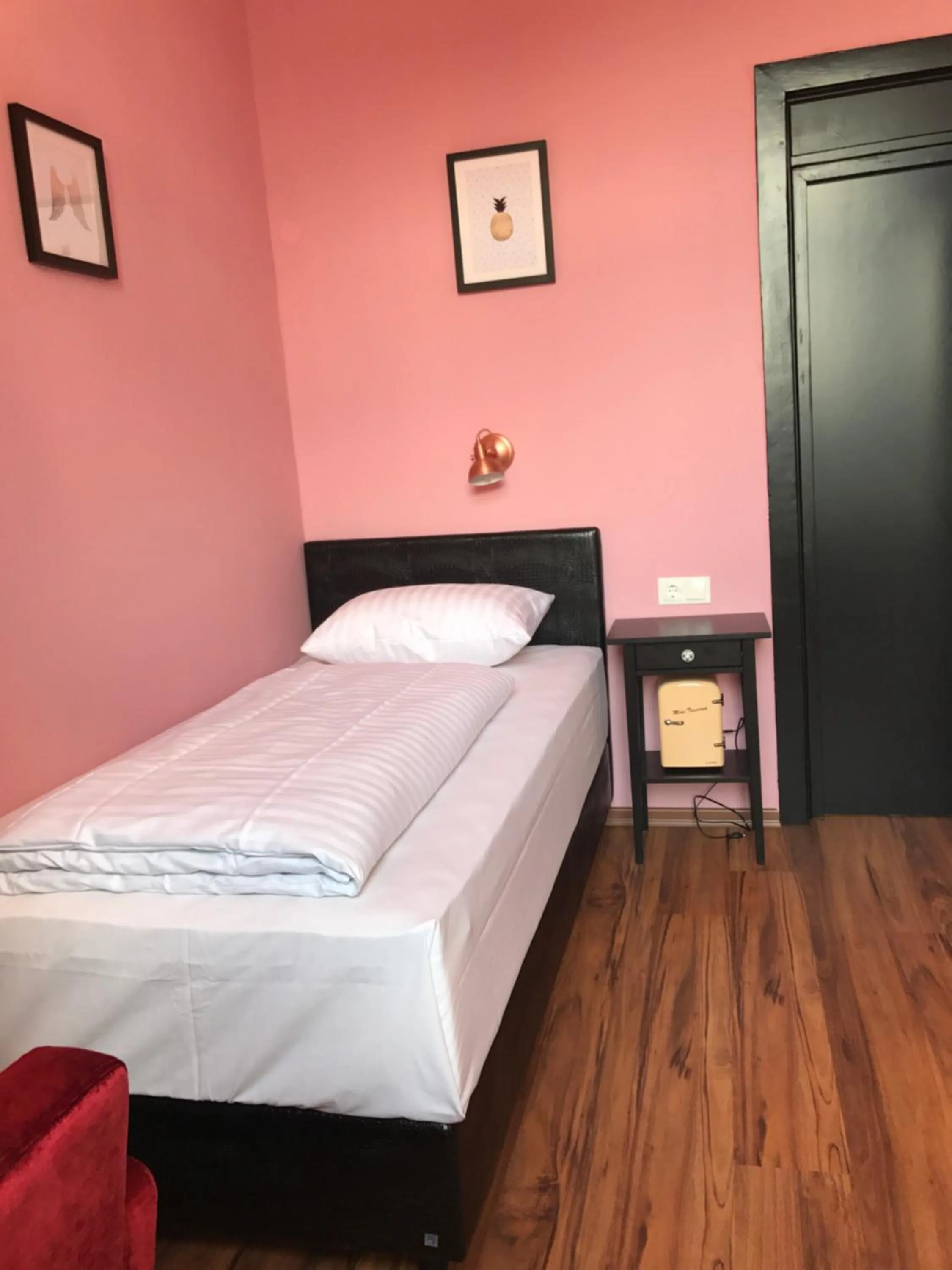 Bed in SmartHotel Mystique Self check-in