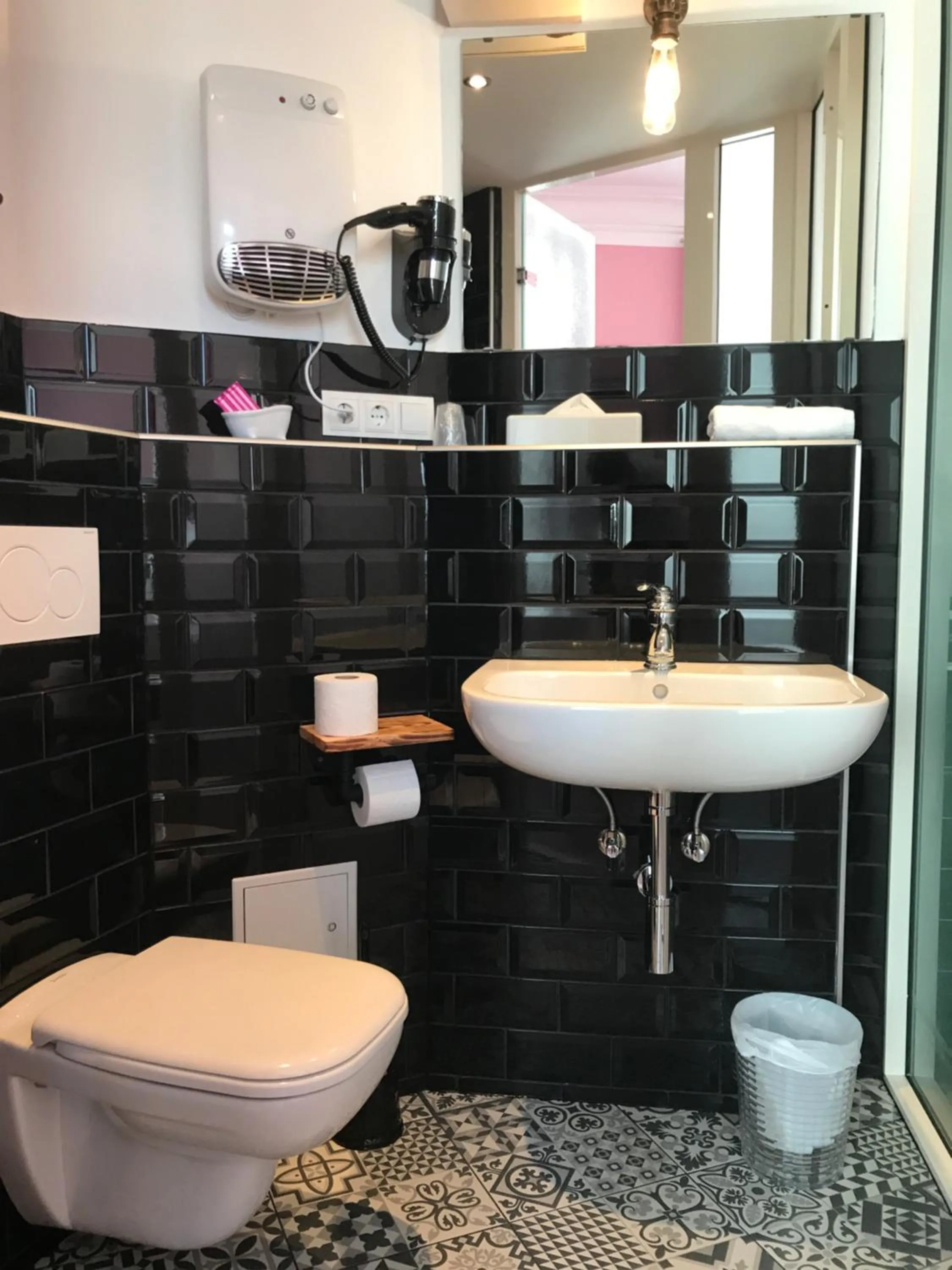 Bathroom in SmartHotel Mystique Self check-in