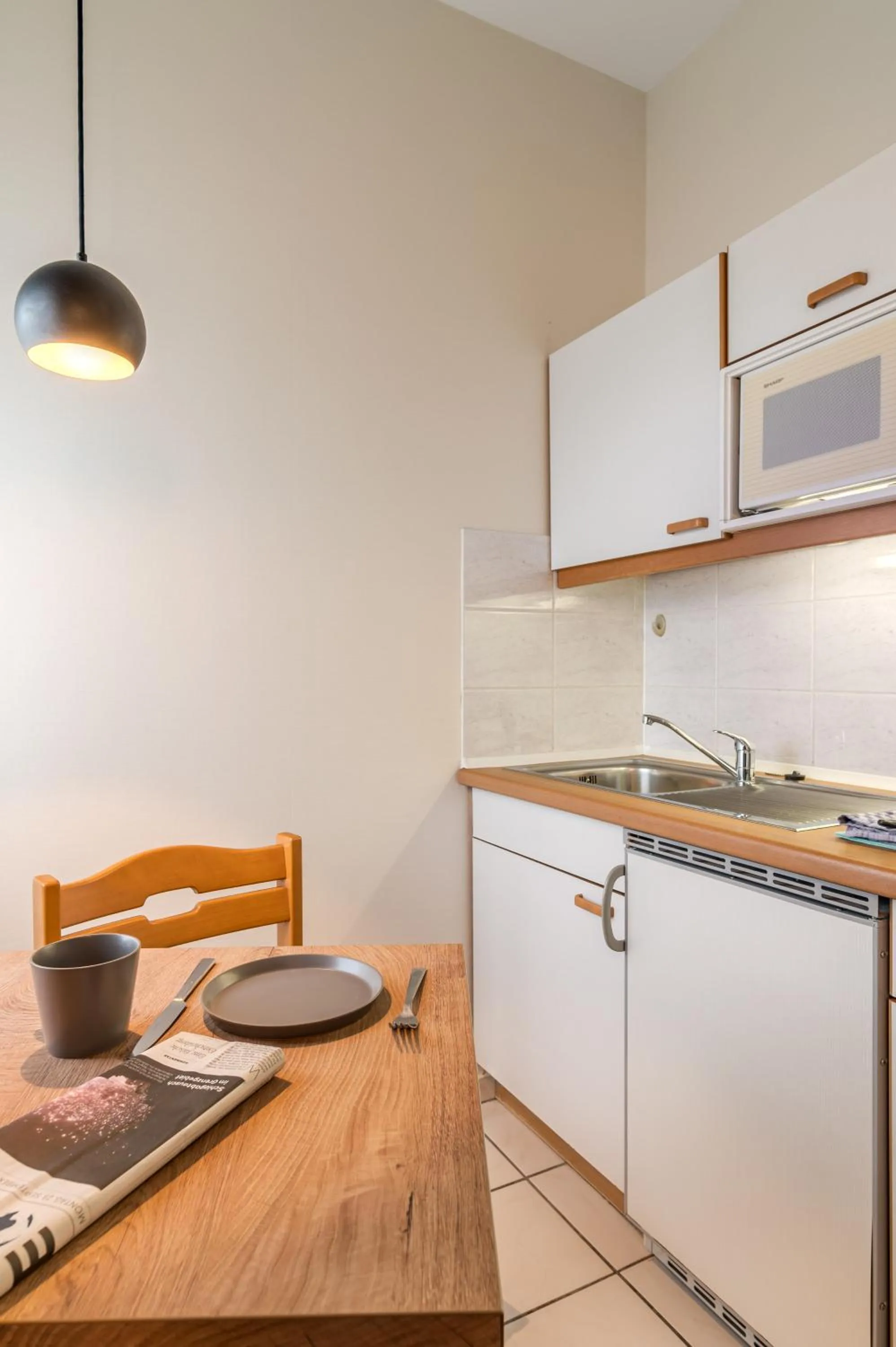 kitchen in Hotel Esplanade Dortmund