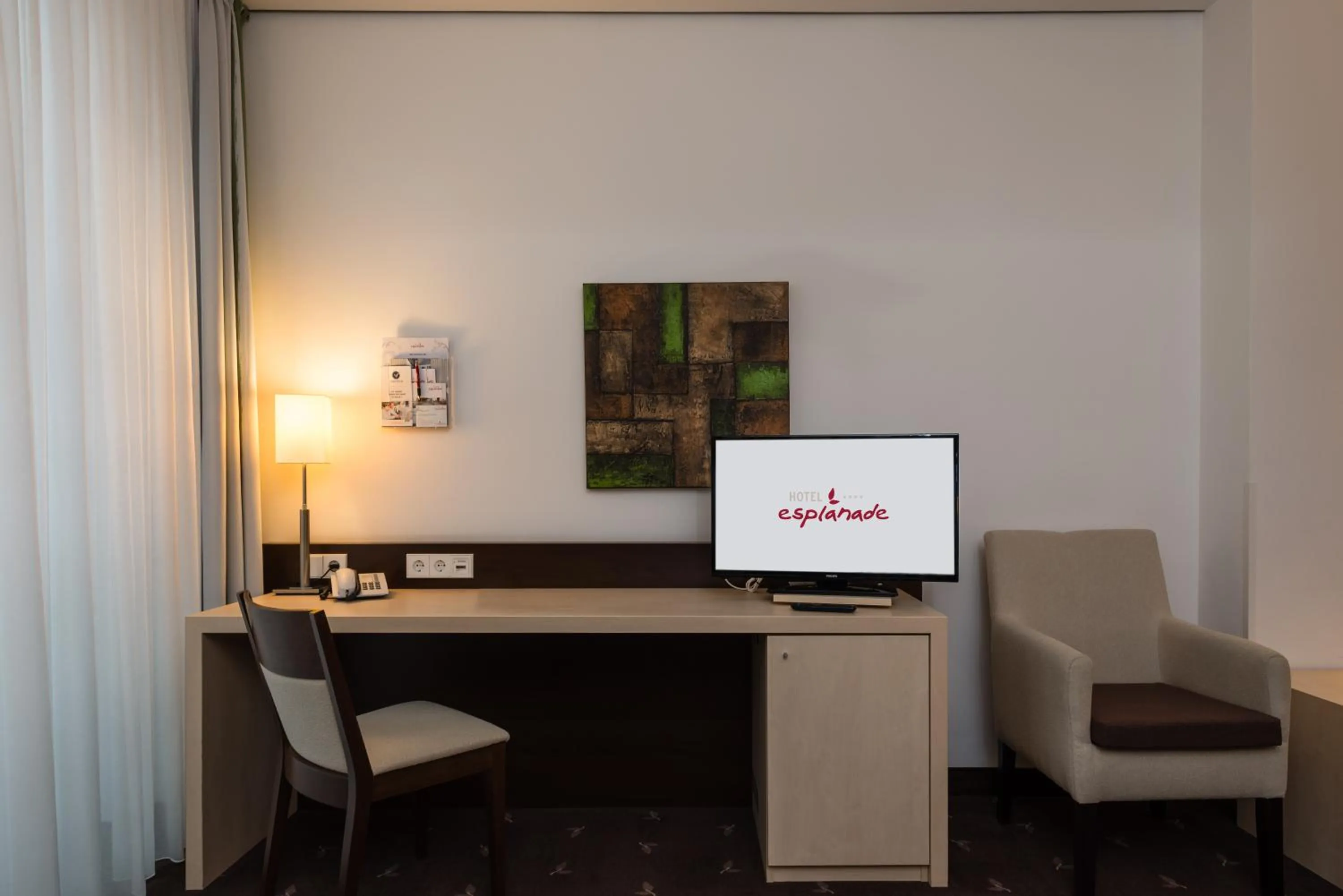 Bedroom in Hotel Esplanade Dortmund