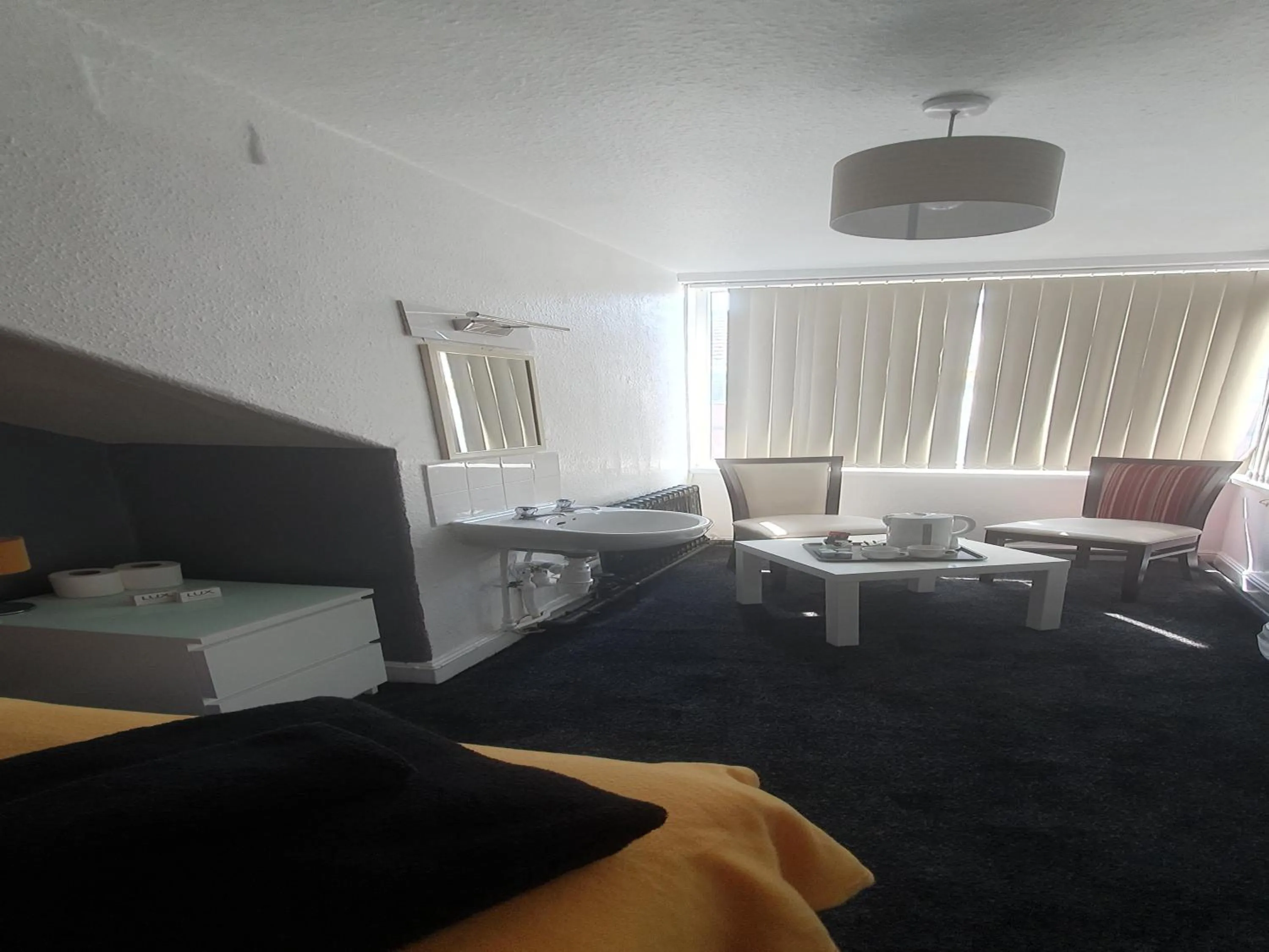 South Beach Kings Promenade Hotel