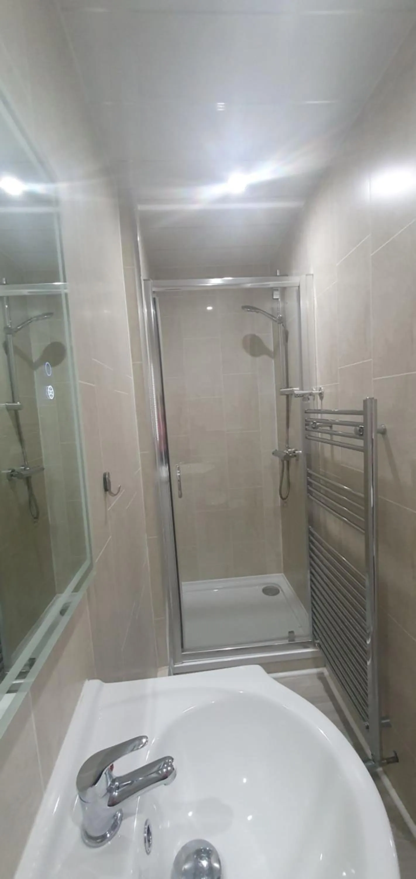 South Beach Kings Promenade Hotel