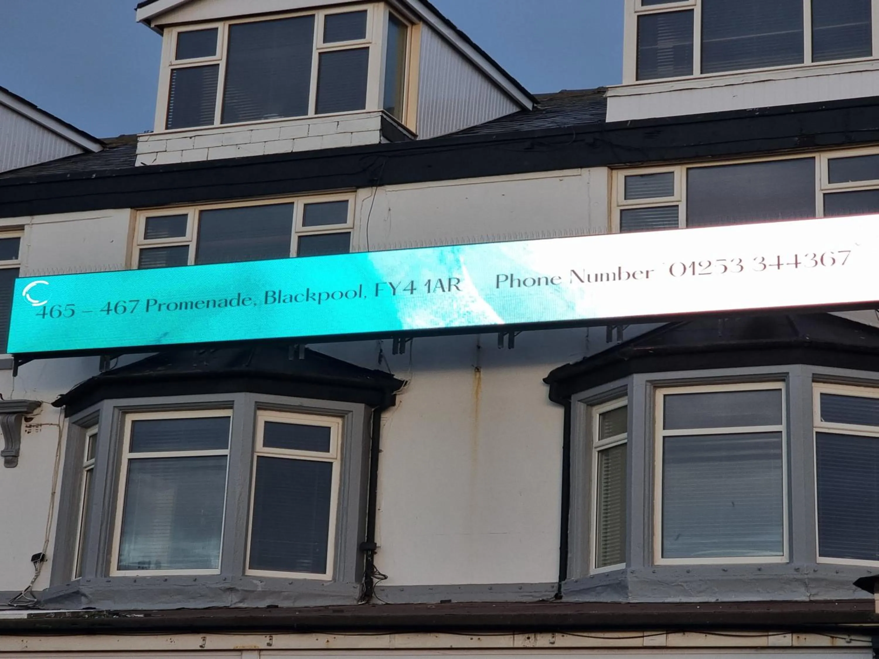 South Beach Kings Promenade Hotel