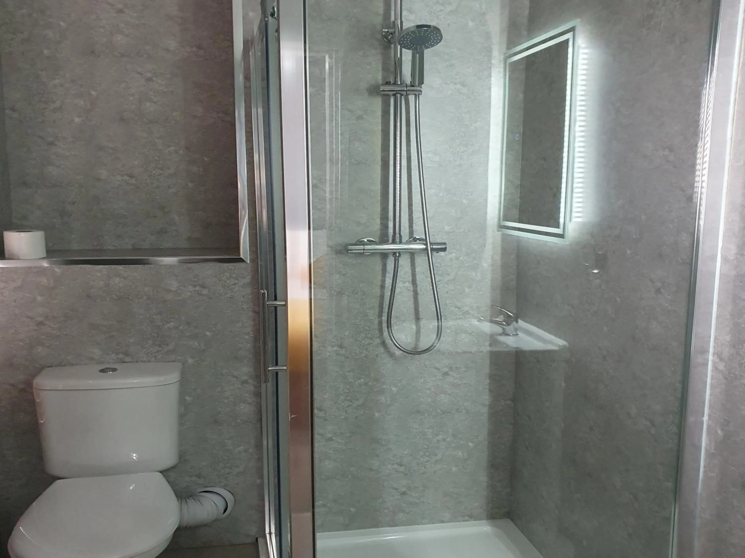 South Beach Kings Promenade Hotel