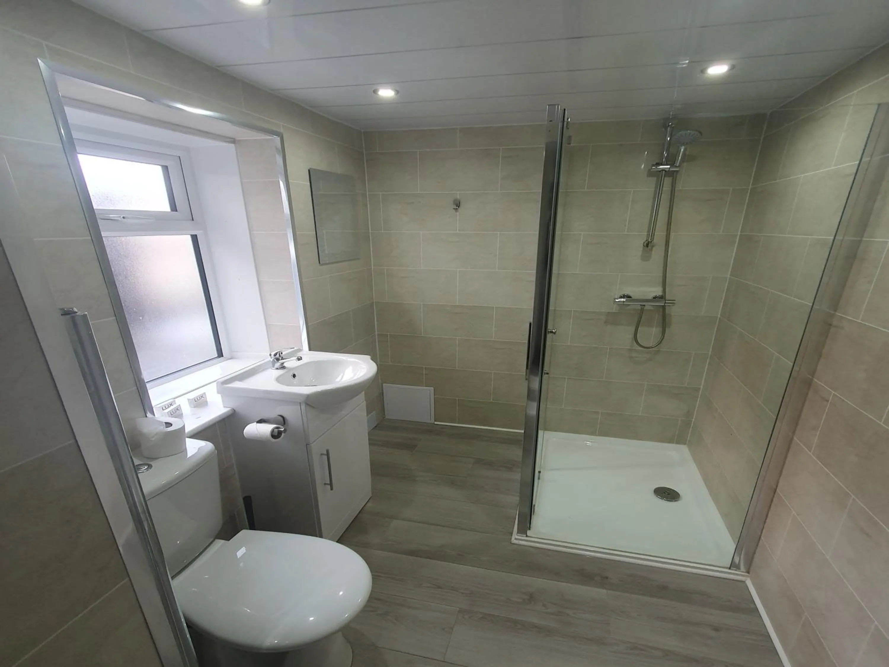 South Beach Kings Promenade Hotel