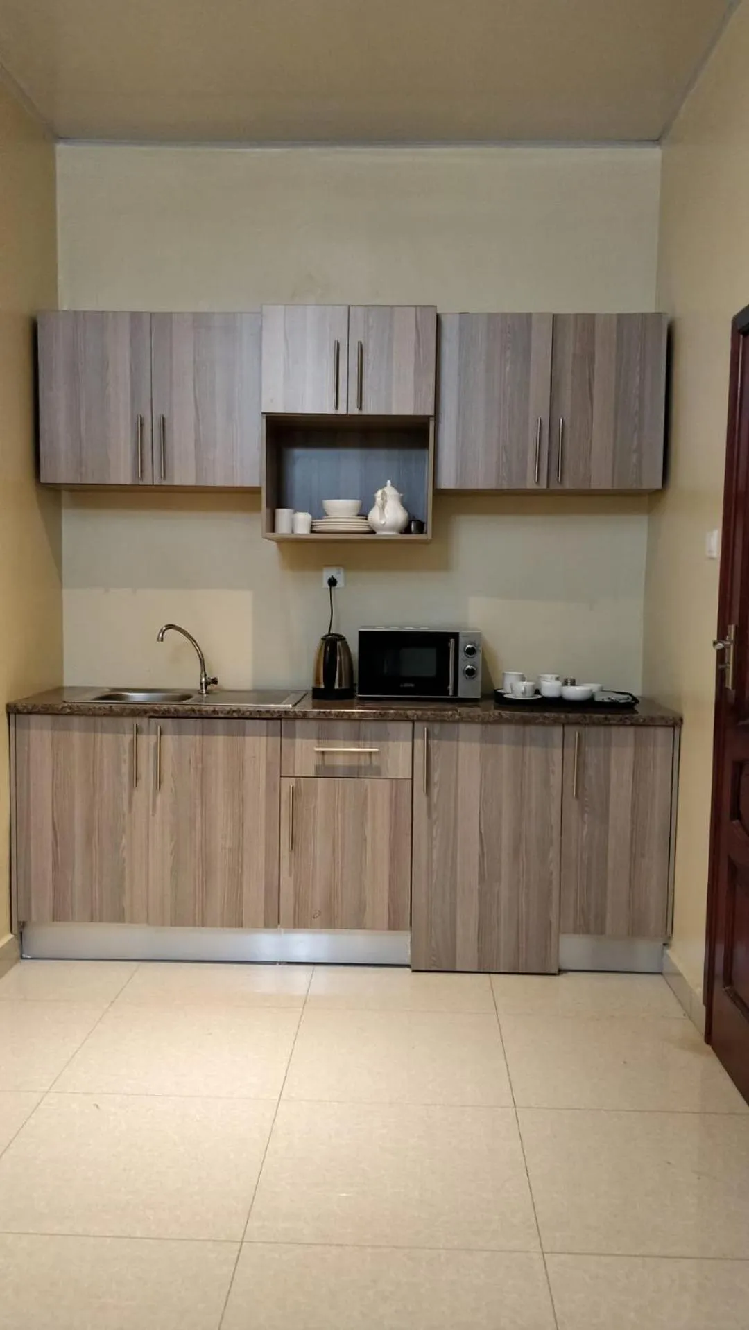 minibar in THE ESCAPE LODGE