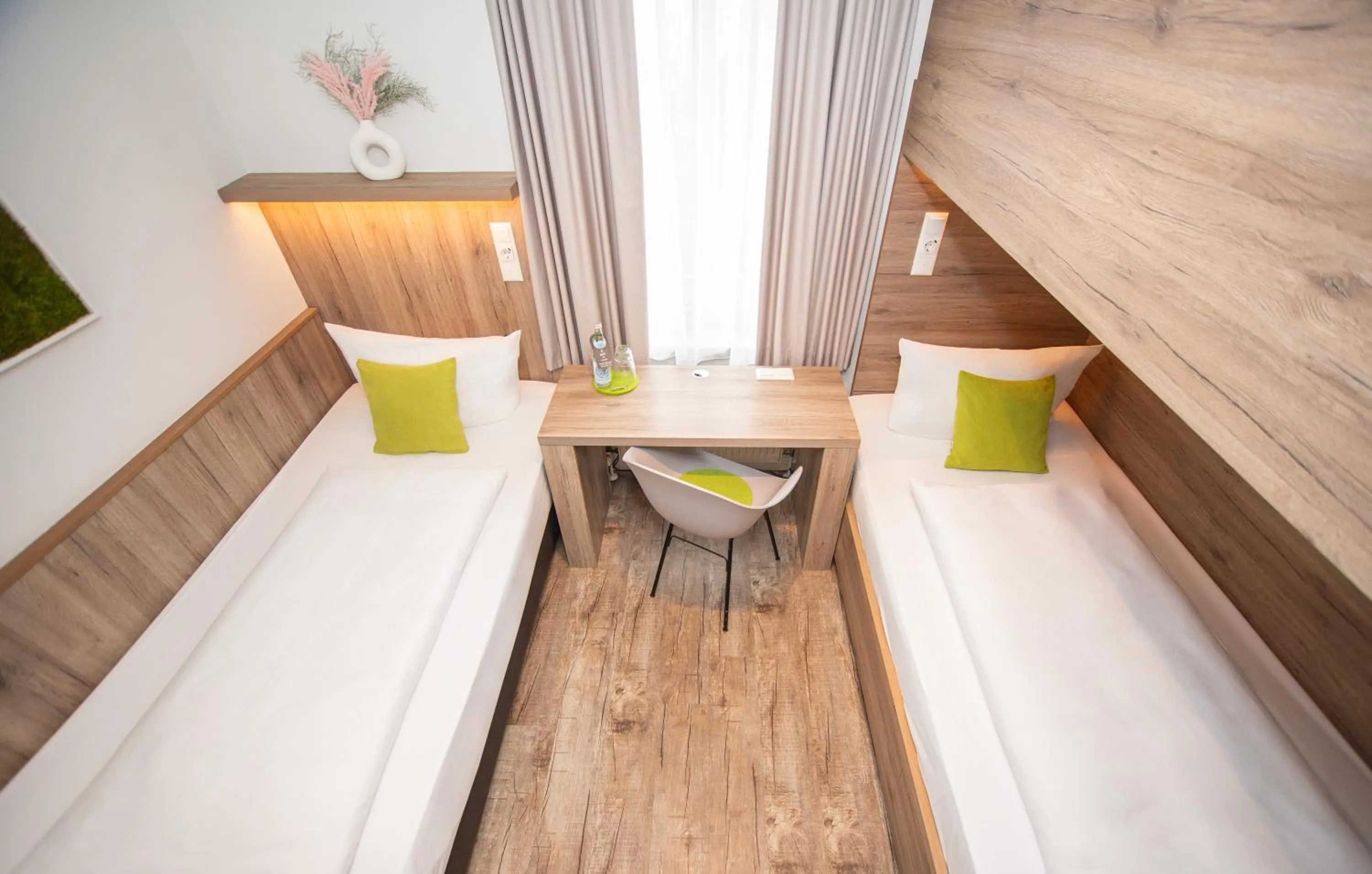 Photo of the whole room, Bed in Hotel Perlach Allee by Blattl