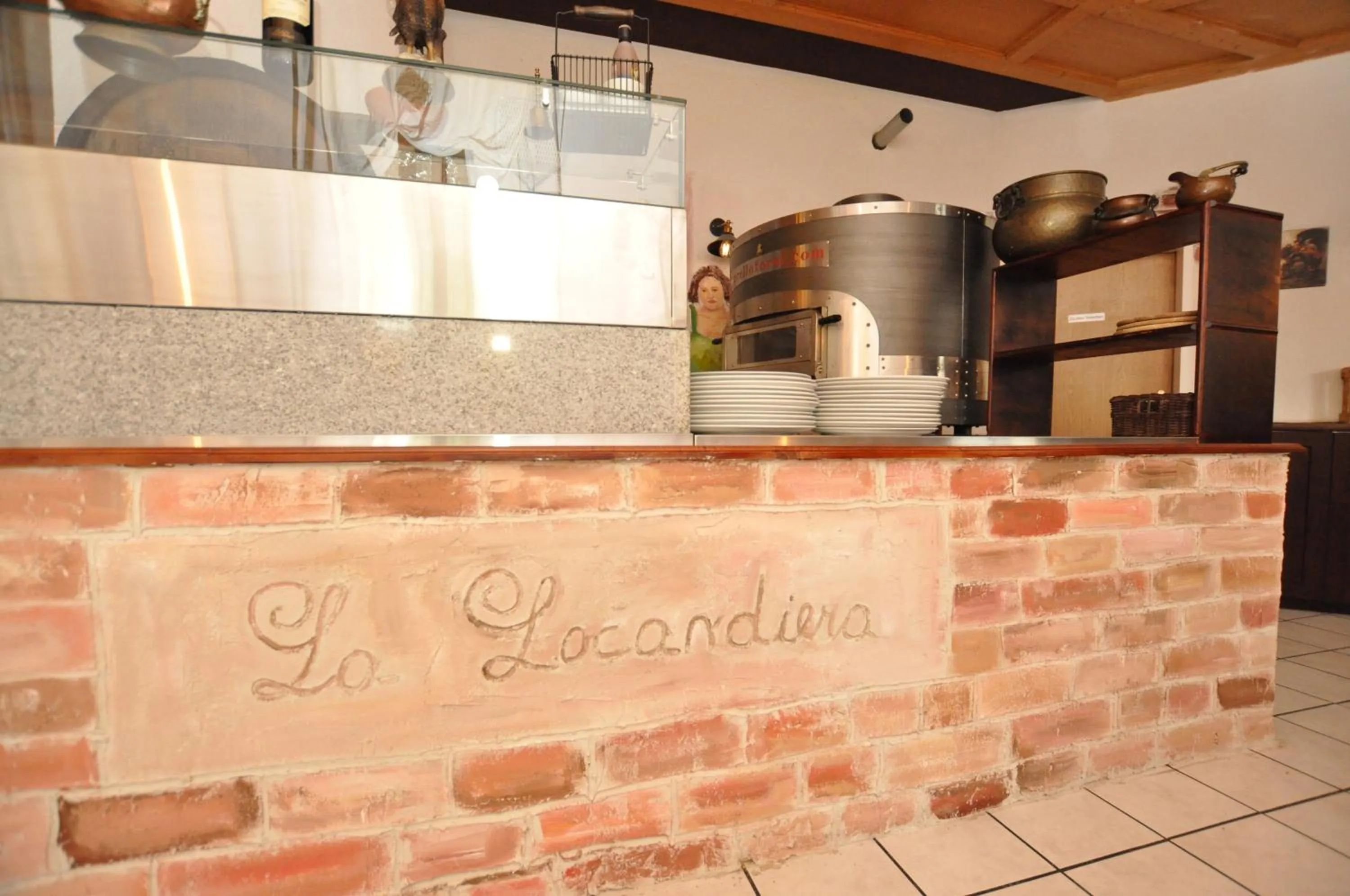 Restaurant/places to eat in Hotel Perlach Allee by Blattl