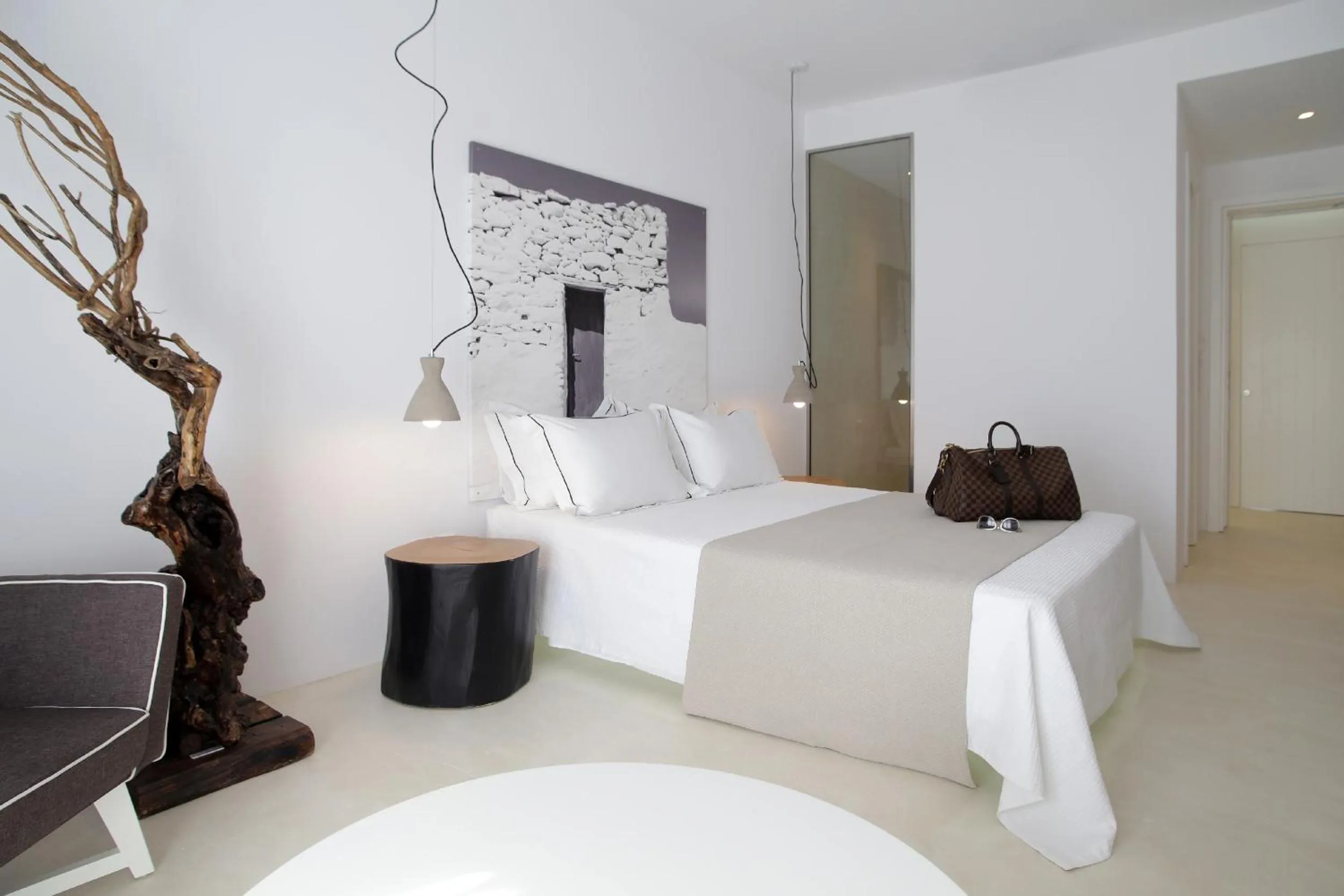 Photo of the whole room, Bed in Livin Mykonos Hotel - Adults Only