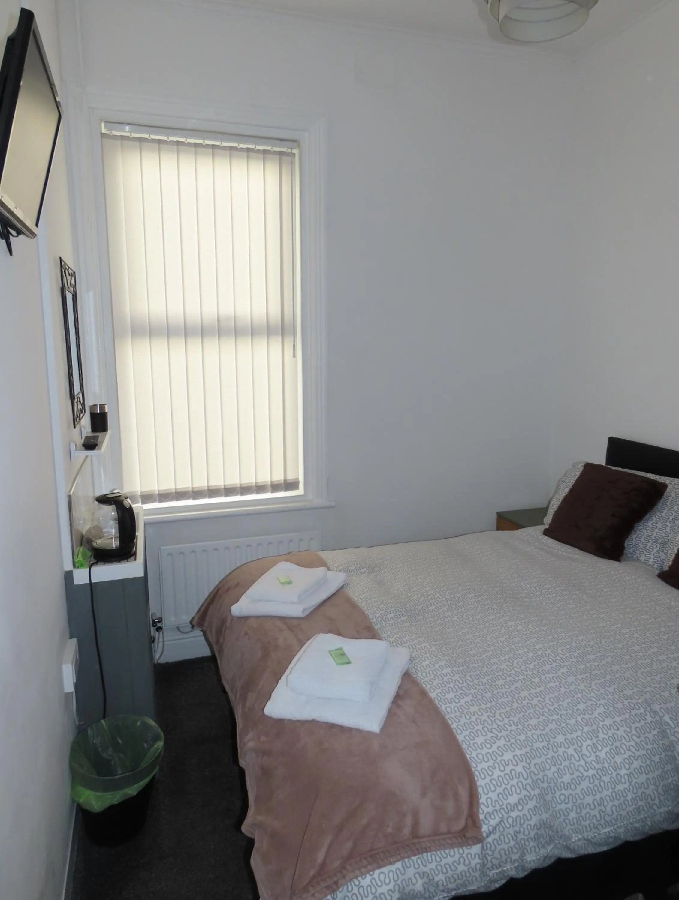 Bed in Willin House Hotel