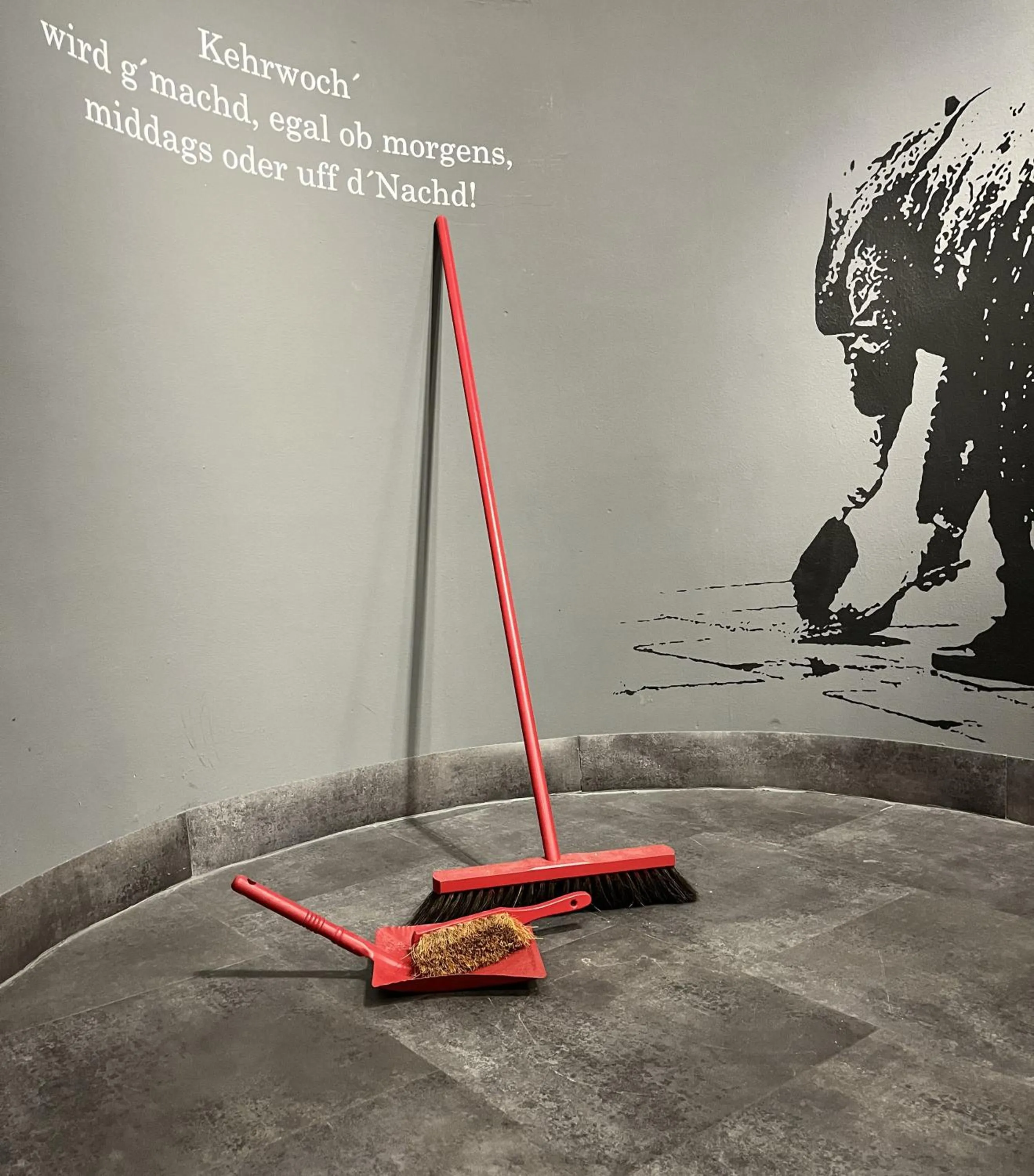 Lobby or reception in Mercure Stuttgart Zuffenhausen