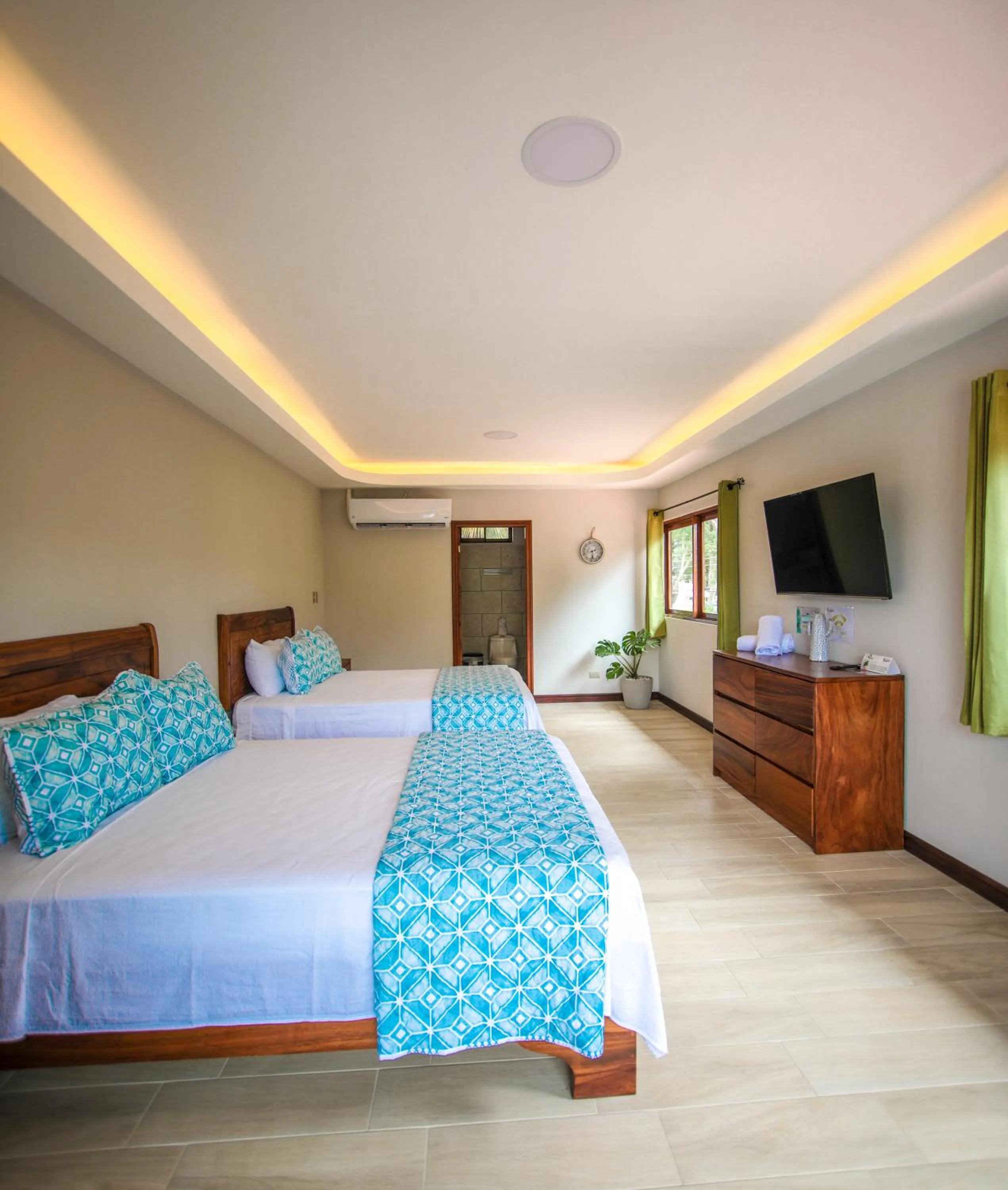 Bedroom, Bed in Hotel Amira