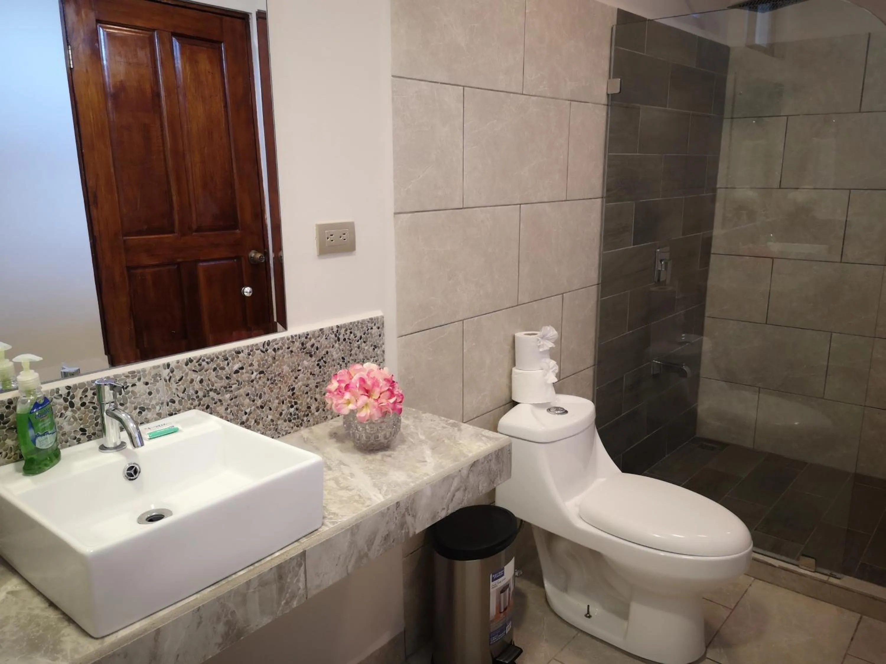 Bathroom in Hotel Amira