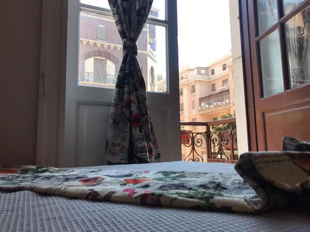 Photo of the whole room in columbia sky city hotel