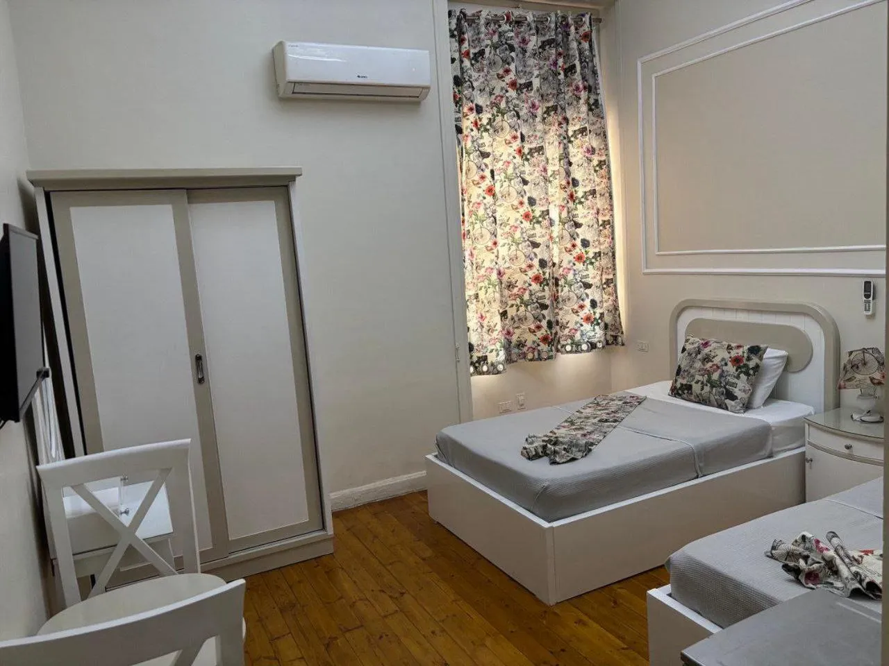 Bed in columbia sky city hotel