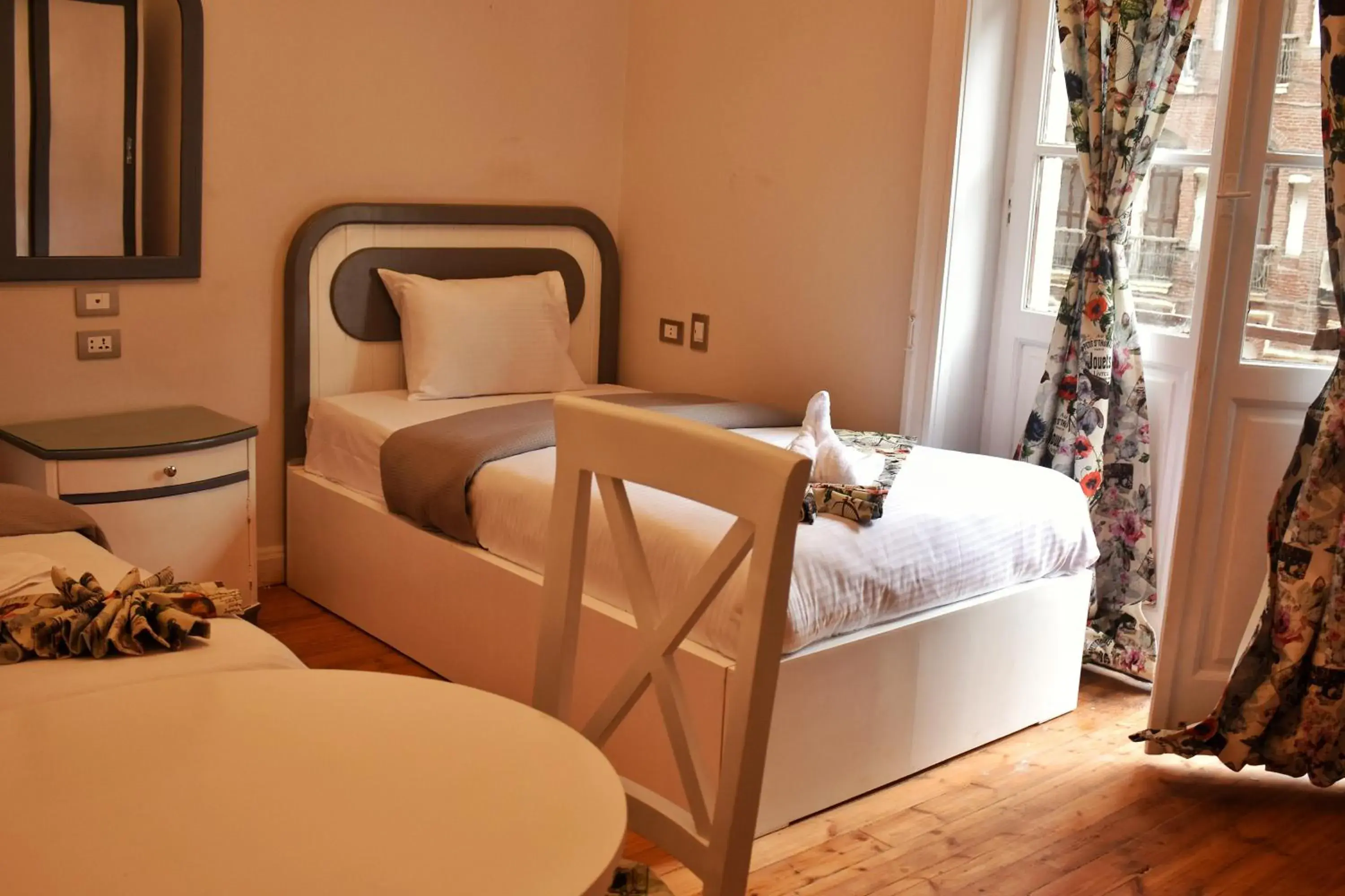 Deluxe Double or Twin Room - single occupancy in columbia sky city hotel Deluxe Double or Twin Room - single occupancy in columbia sky city hotel