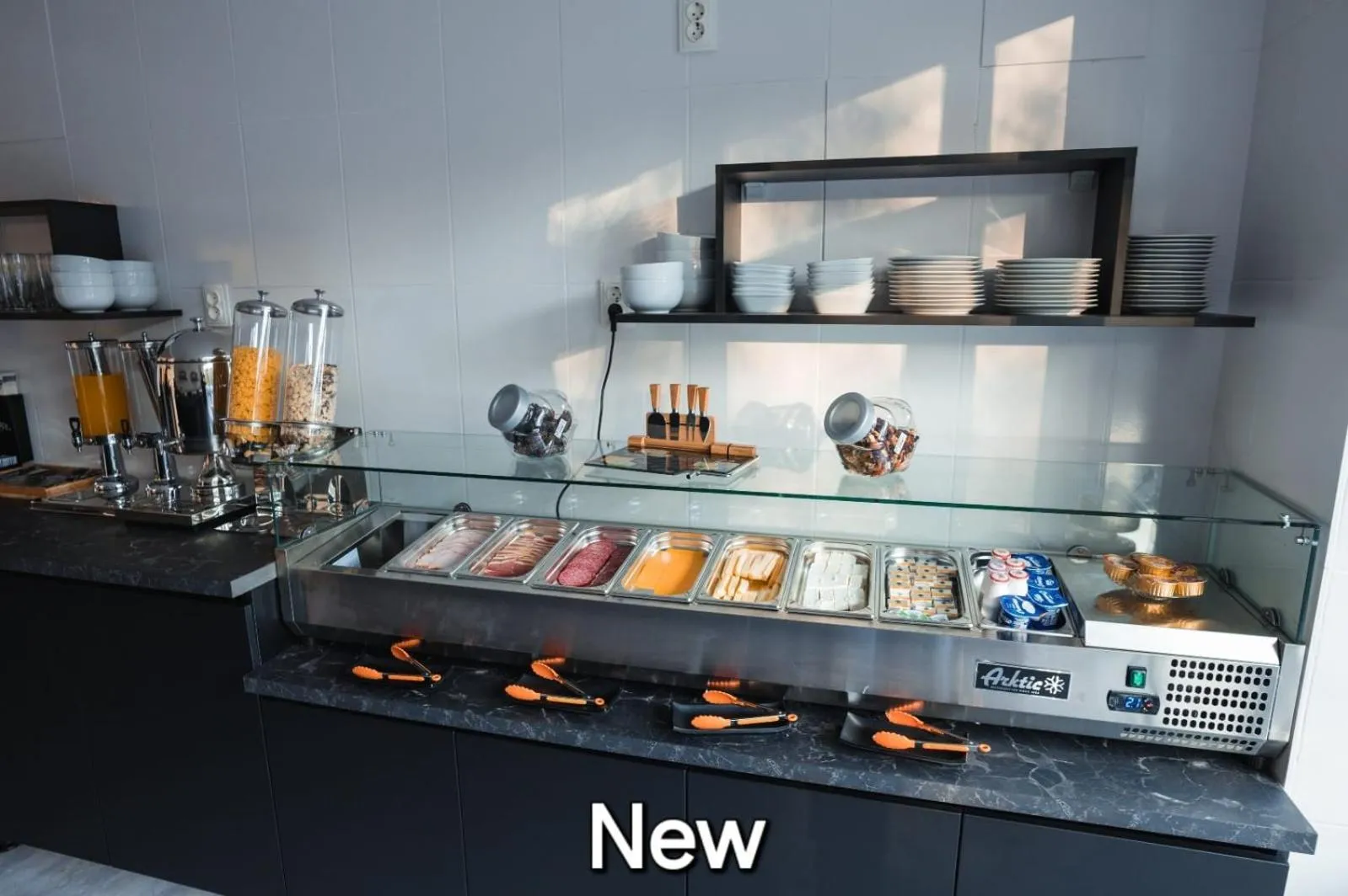 Restaurant/places to eat in Pensiunea Warthe Bed & Breakfast