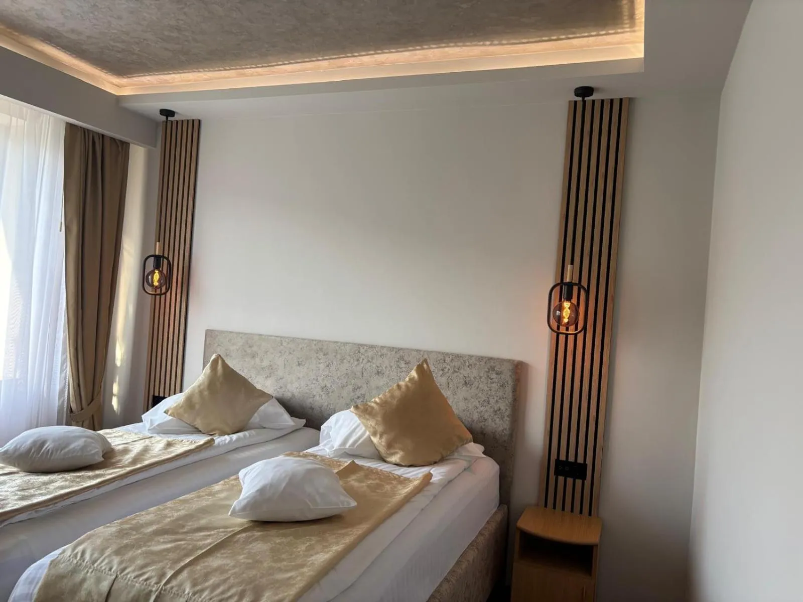 Bed in Pensiunea Warthe Bed & Breakfast