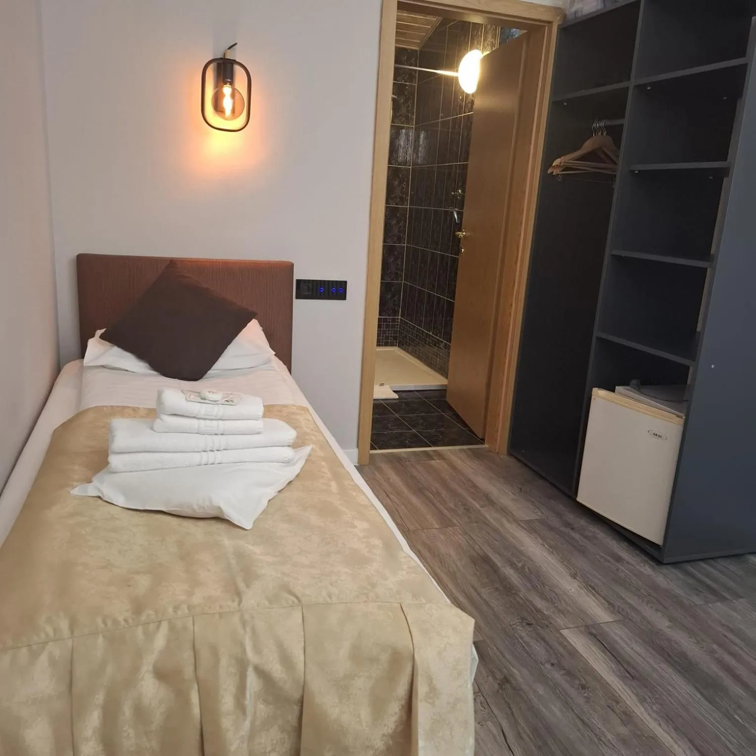 Bed in Pensiunea Warthe Bed & Breakfast