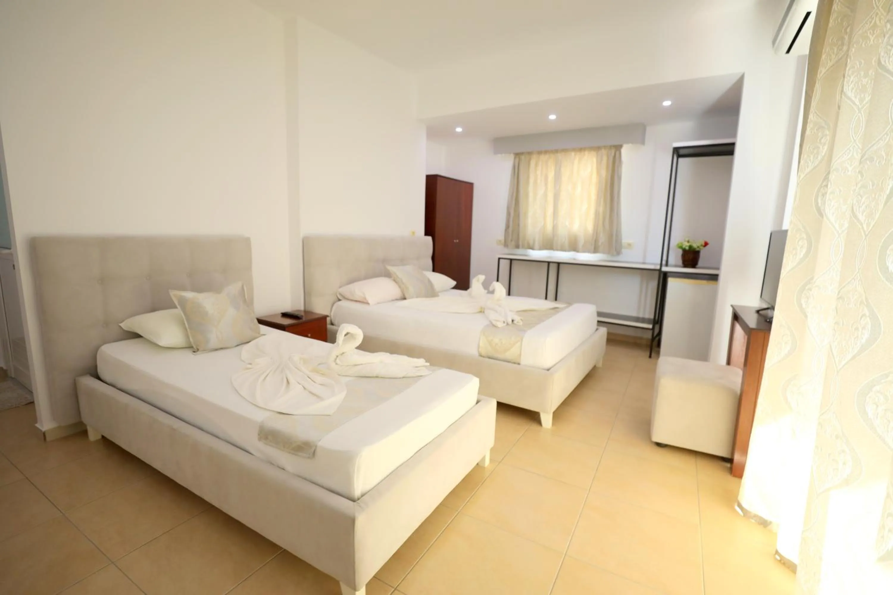 Photo of the whole room, Bed in Hotel Soan