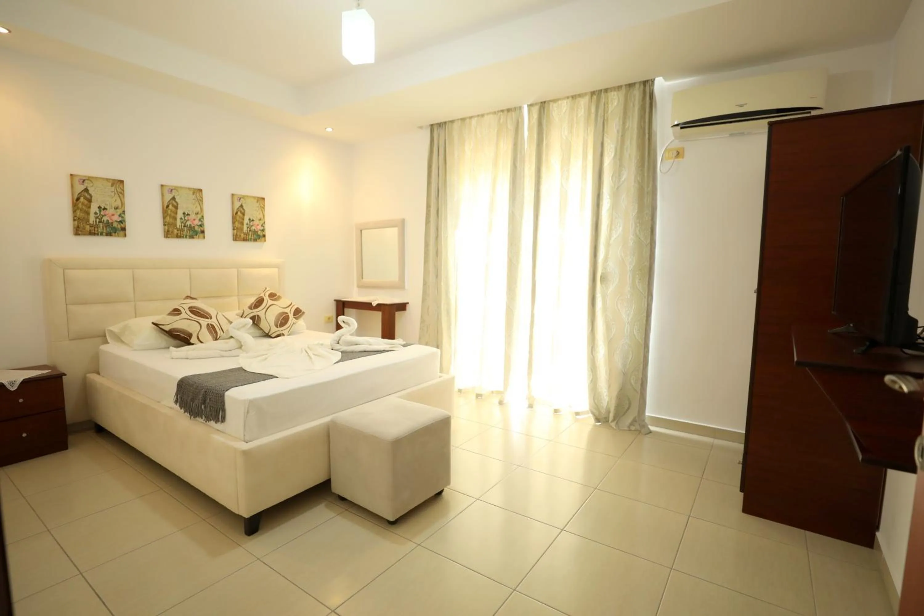 Bedroom, Bed in Hotel Soan