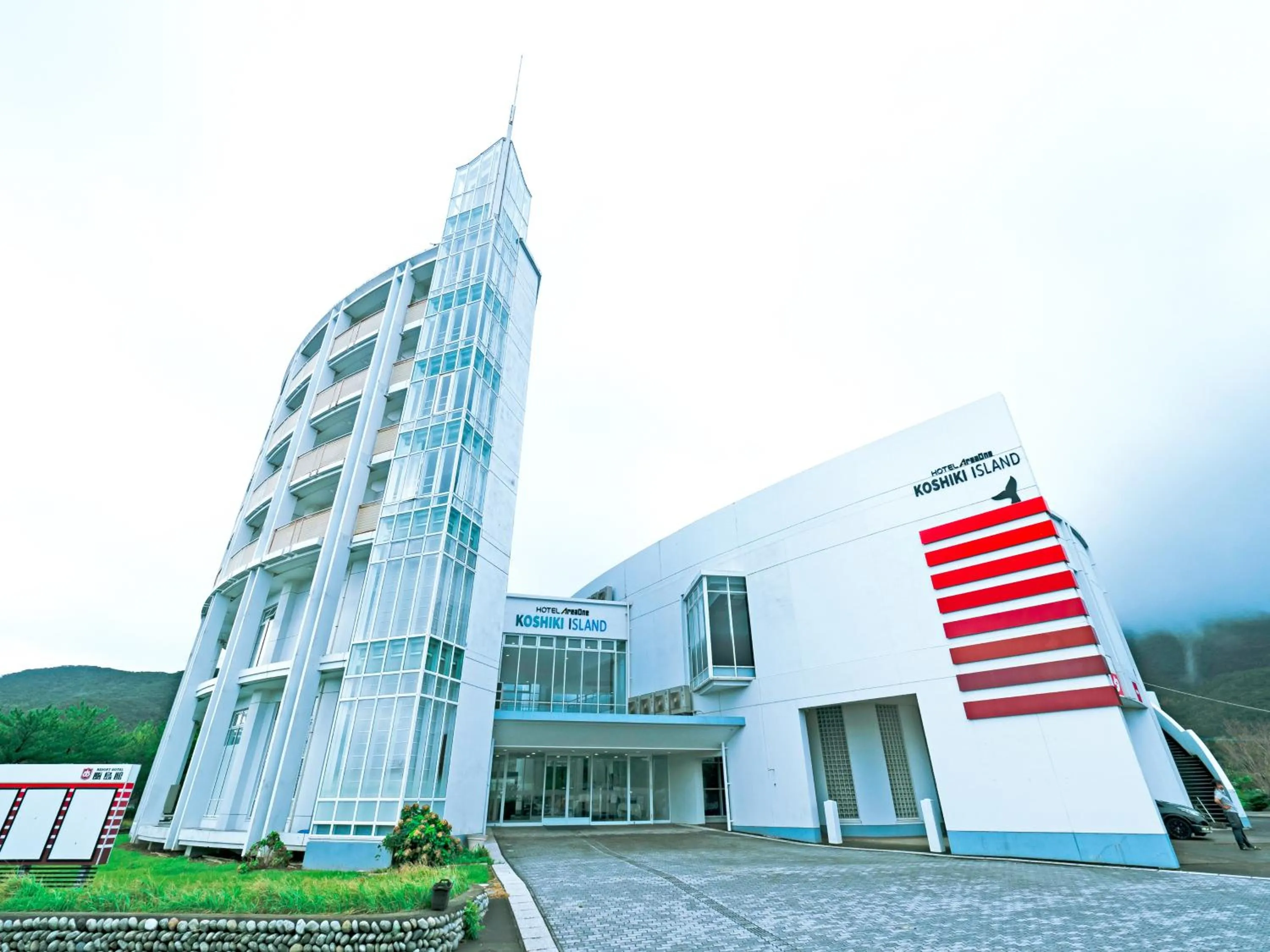 Facade/entrance in HOTEL AreaOne KoshikiIsland