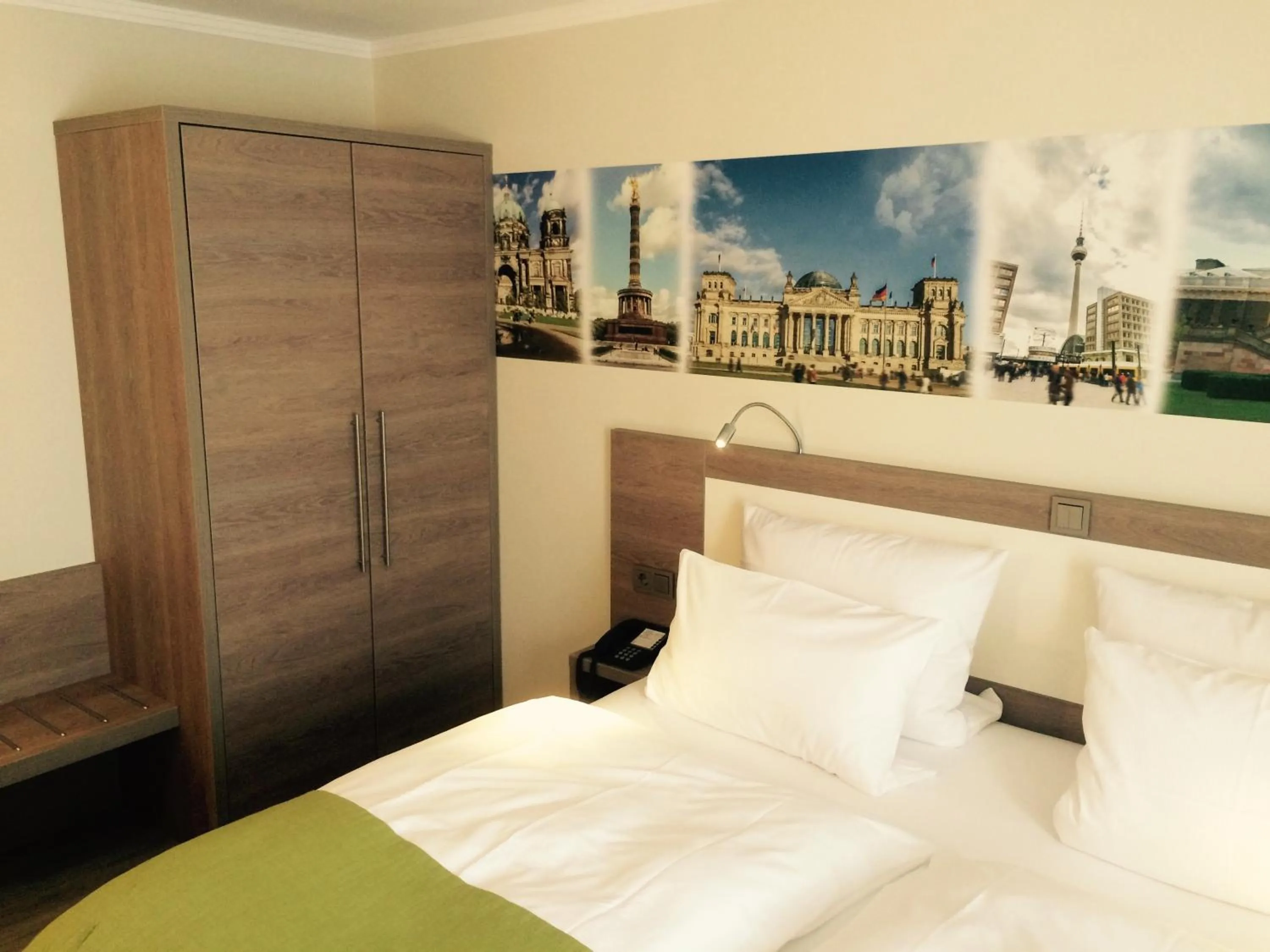 Photo of the whole room, Bed in Best Western Hotel Kantstrasse Berlin