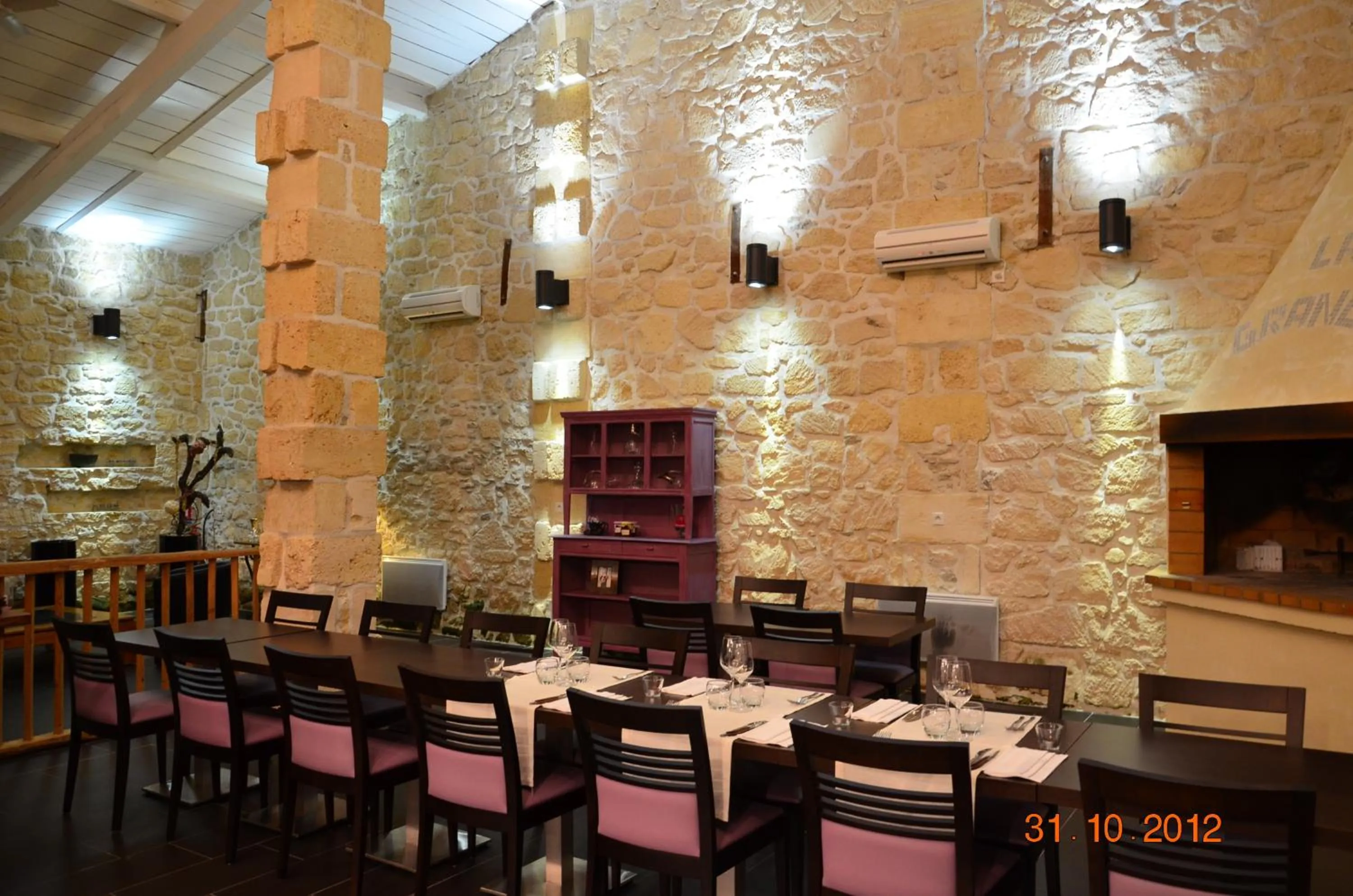 Restaurant/places to eat in La Grange de La Dupuise