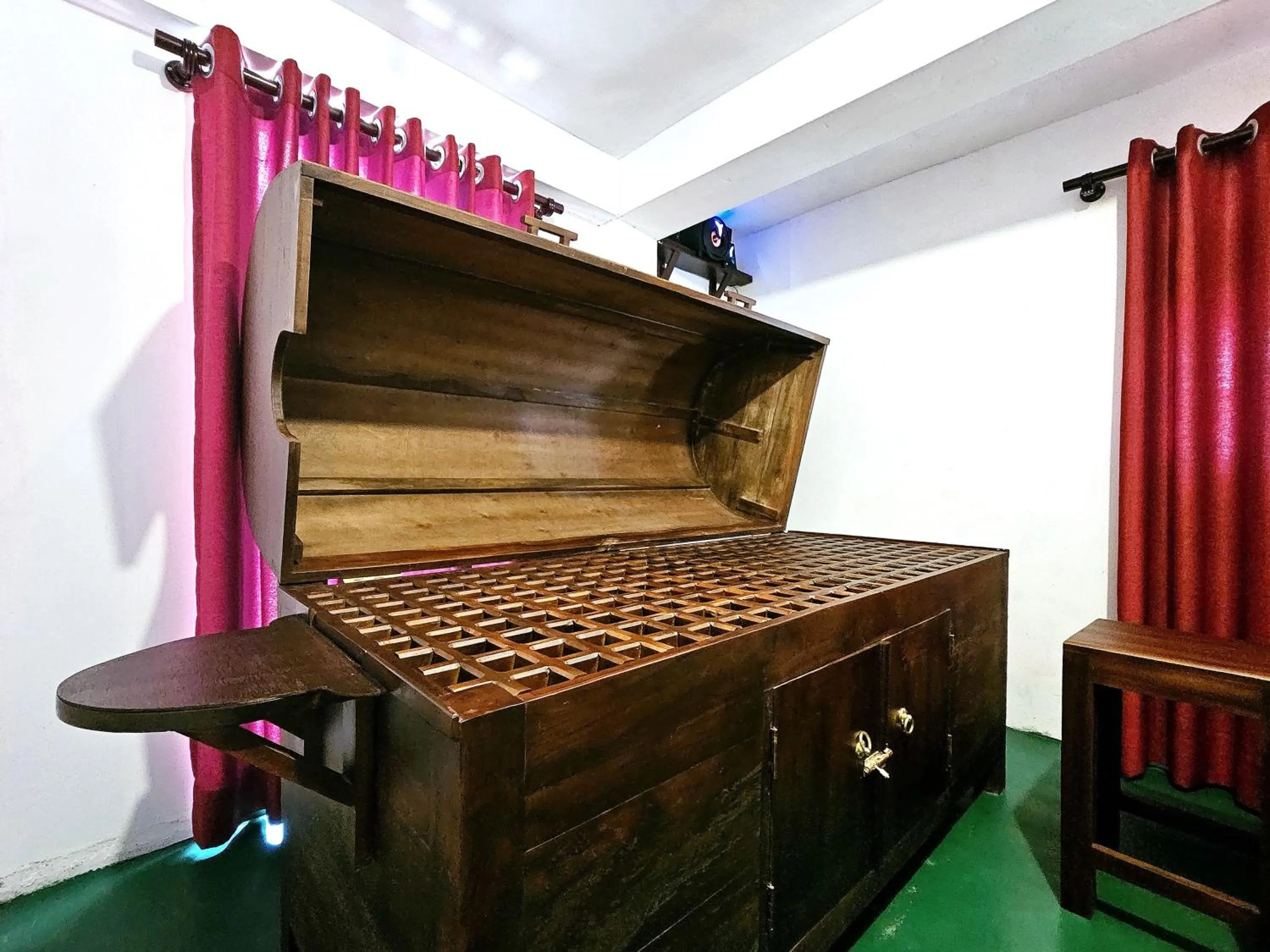 Massage in Grand Villa Kalametiya