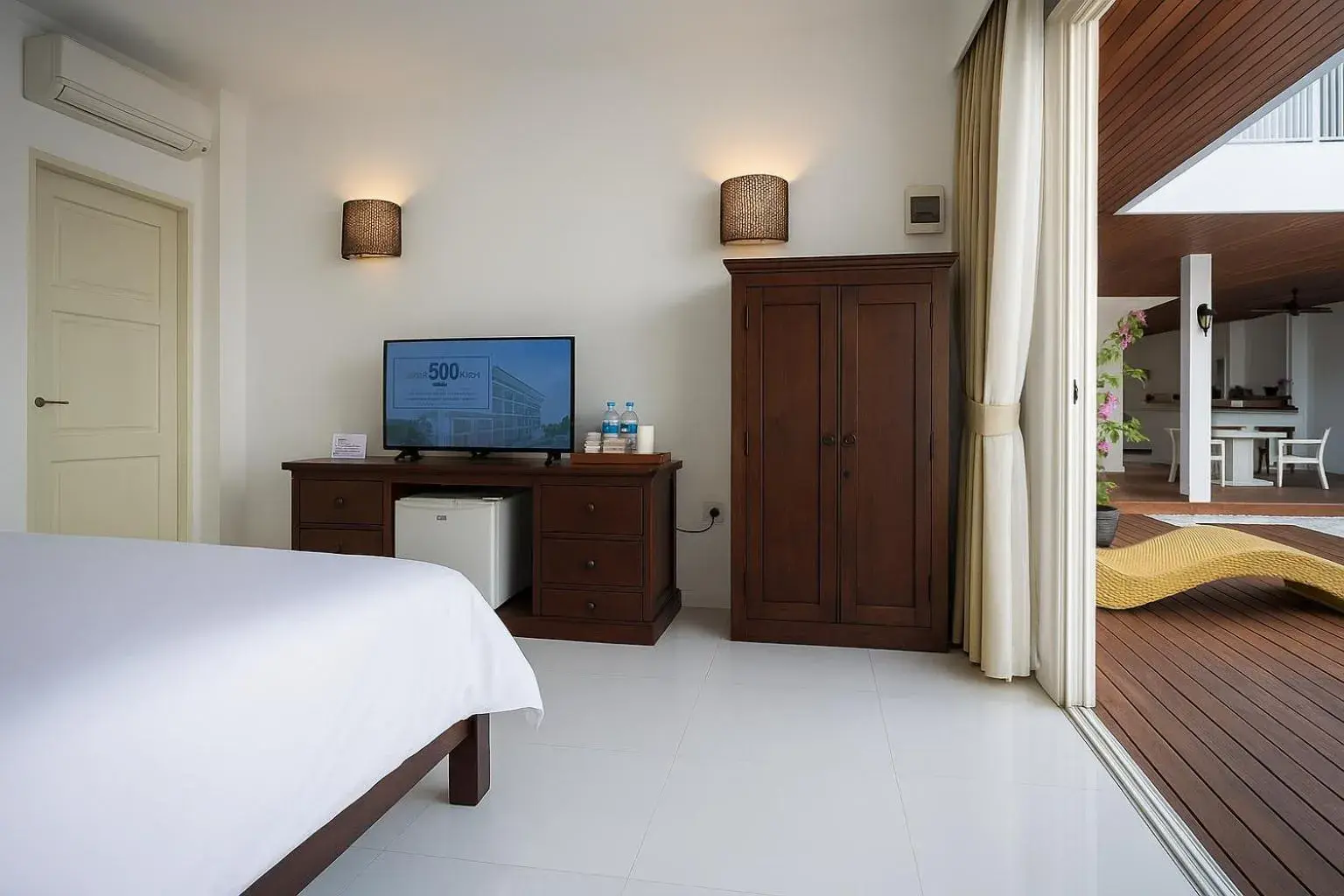 Deluxe Double with Pool Access in Lumiere Hotel Gili Trawangan Deluxe Double with Pool Access in Lumiere Hotel Gili Trawangan