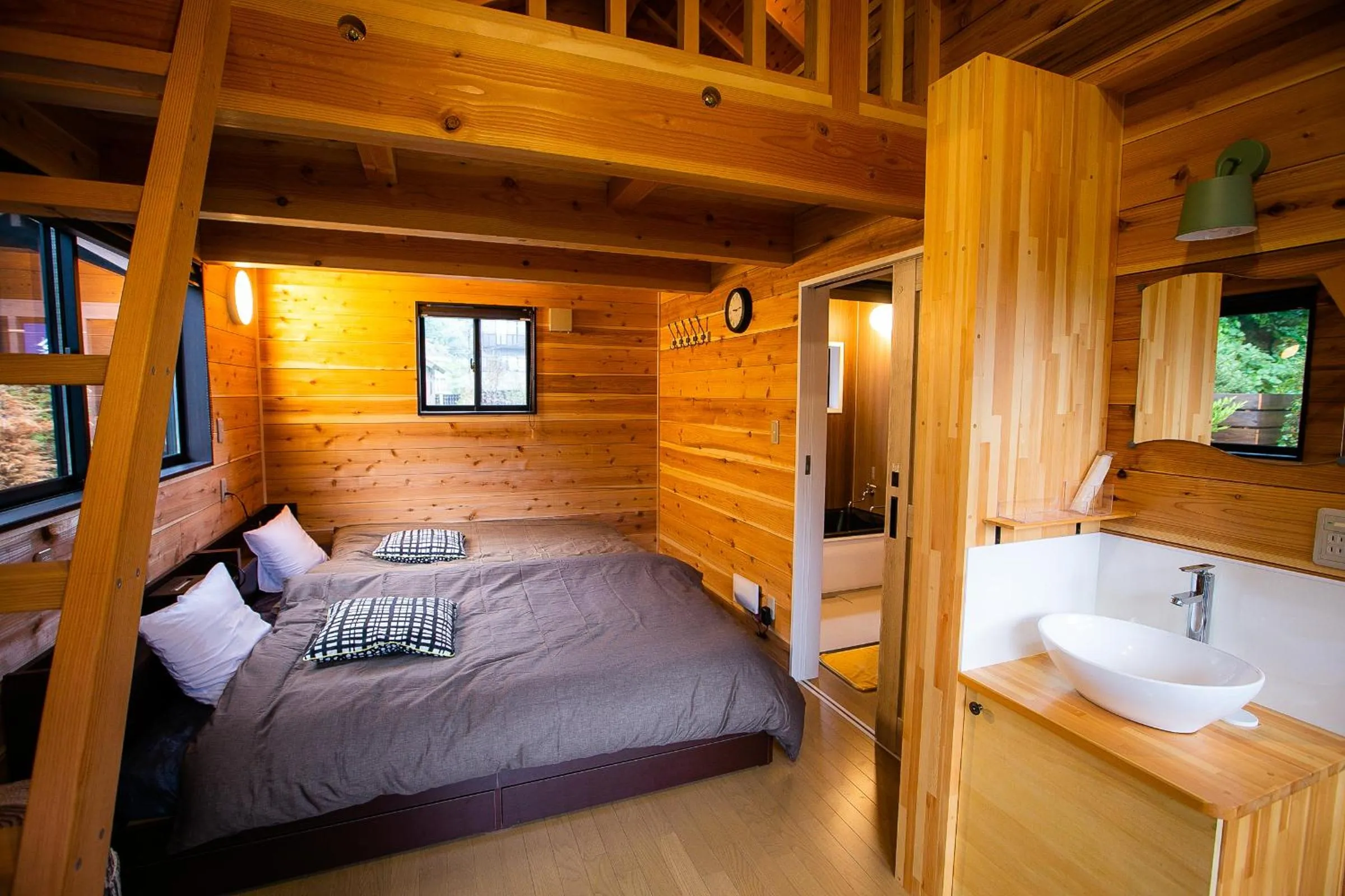 Living room, Bed in SHIOYA SPA