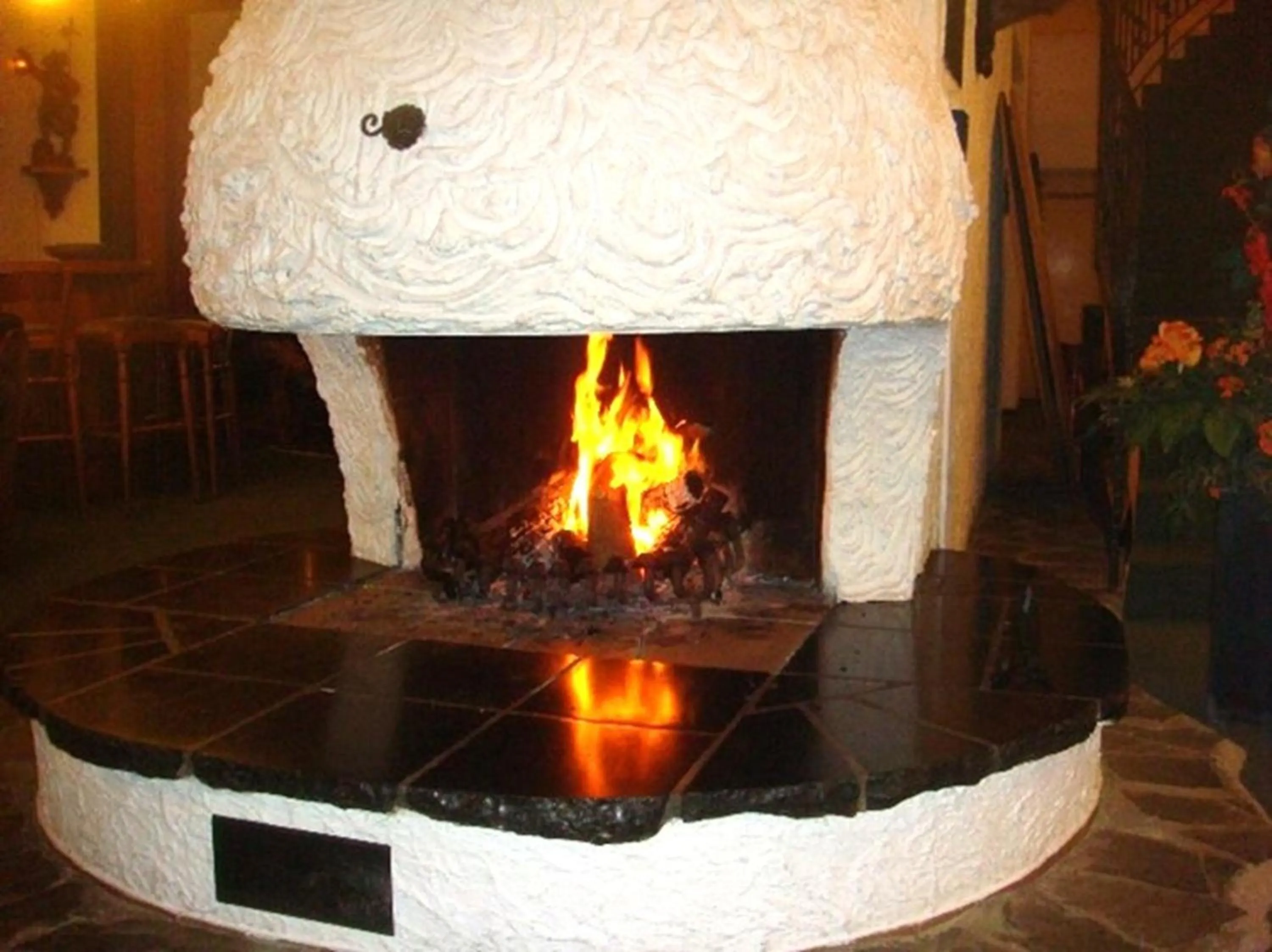 Decorative detail in Land-gut-Hotel Zum alten Forsthaus - Aufladestation für Elektroautos