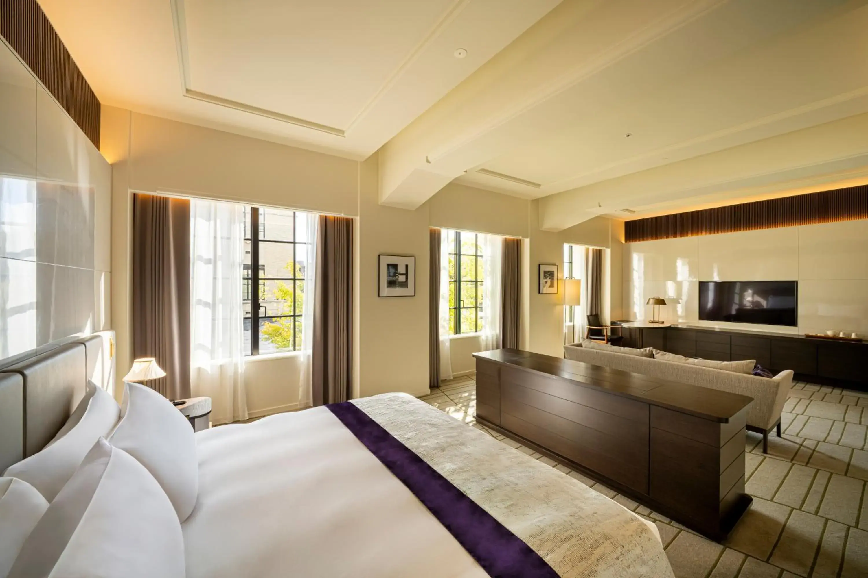 Executive King Room with Free Lounge Access in The Hotel Seiryu Kyoto Kiyomizu - a member of the Leading Hotels of the World- Executive King Room with Free Lounge Access in The Hotel Seiryu Kyoto Kiyomizu - a member of the Leading Hotels of the World-