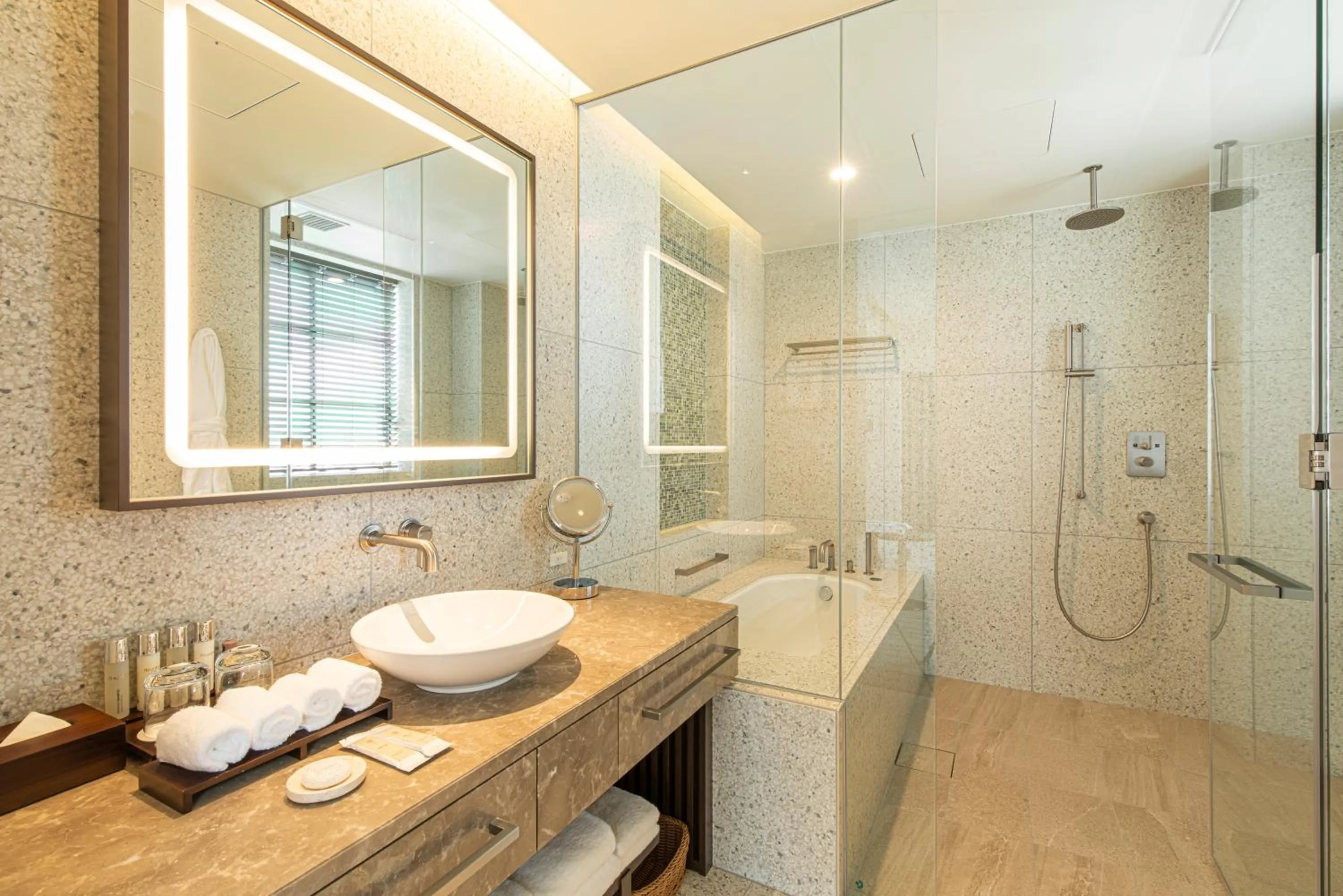 Bathroom in The Hotel Seiryu Kyoto Kiyomizu - a member of the Leading Hotels of the World-