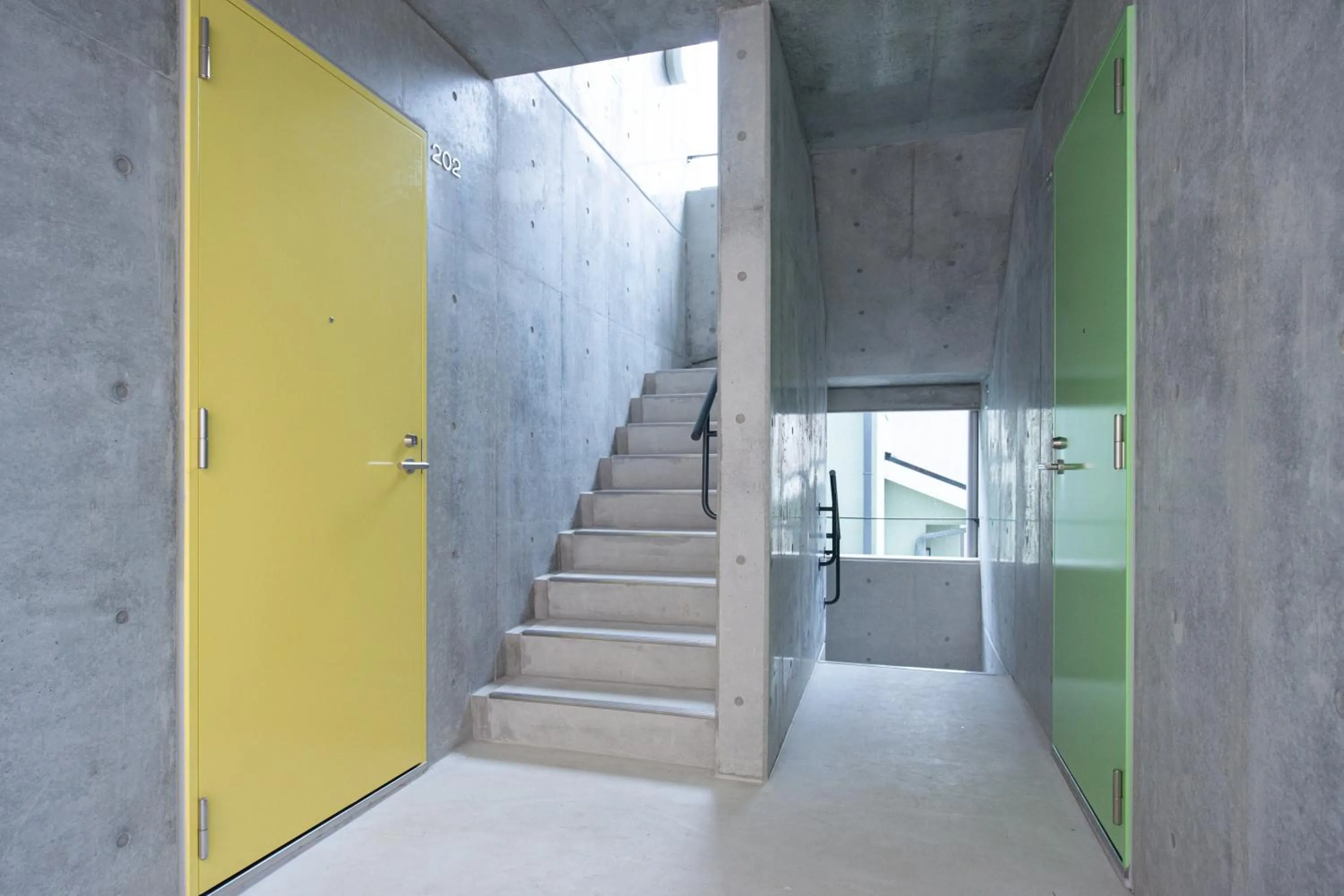 Property building in bmj Hyakunincho