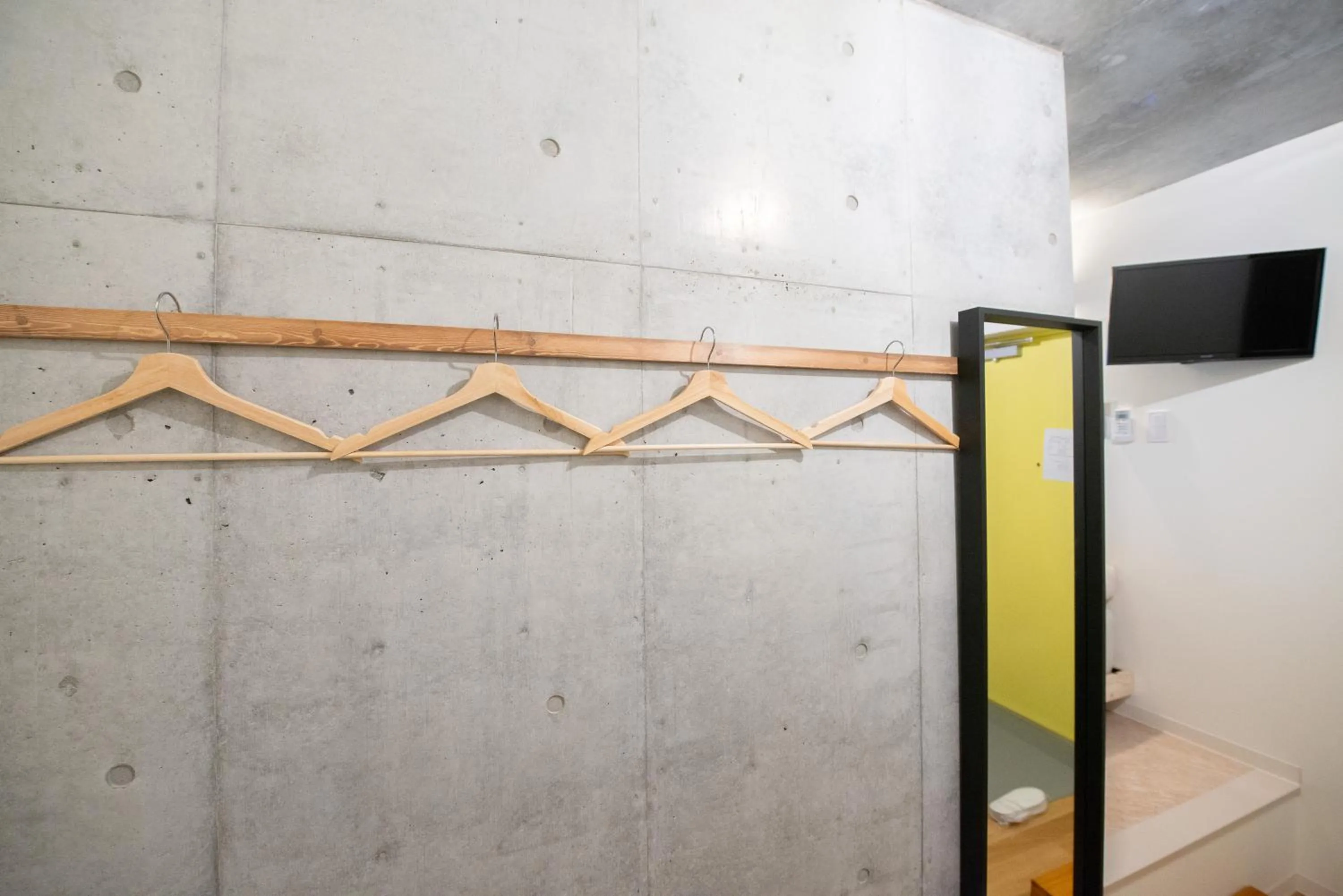 Decorative detail in bmj Hyakunincho