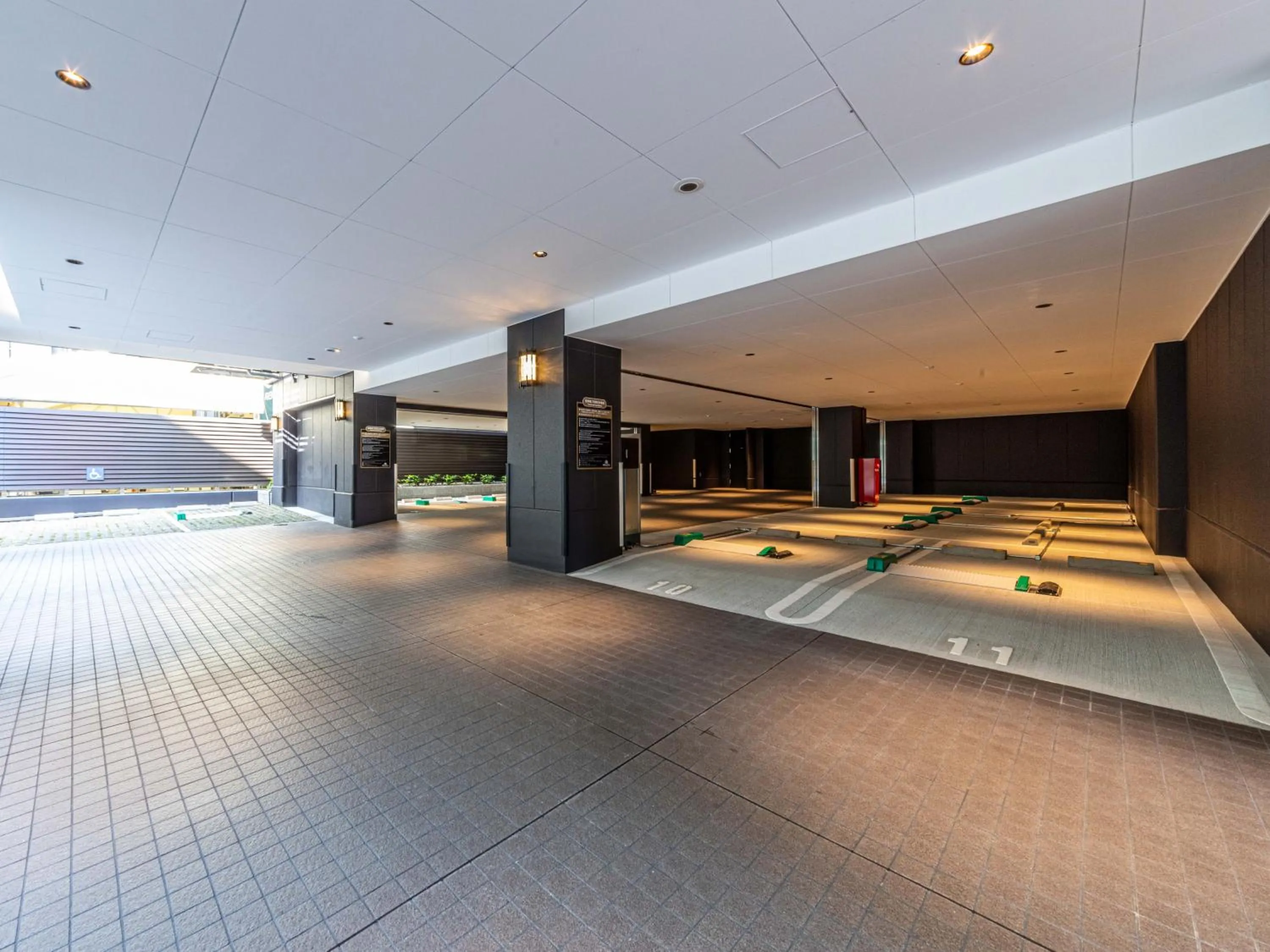 Area and facilities in APA Hotel Shin Osaka Ekimae