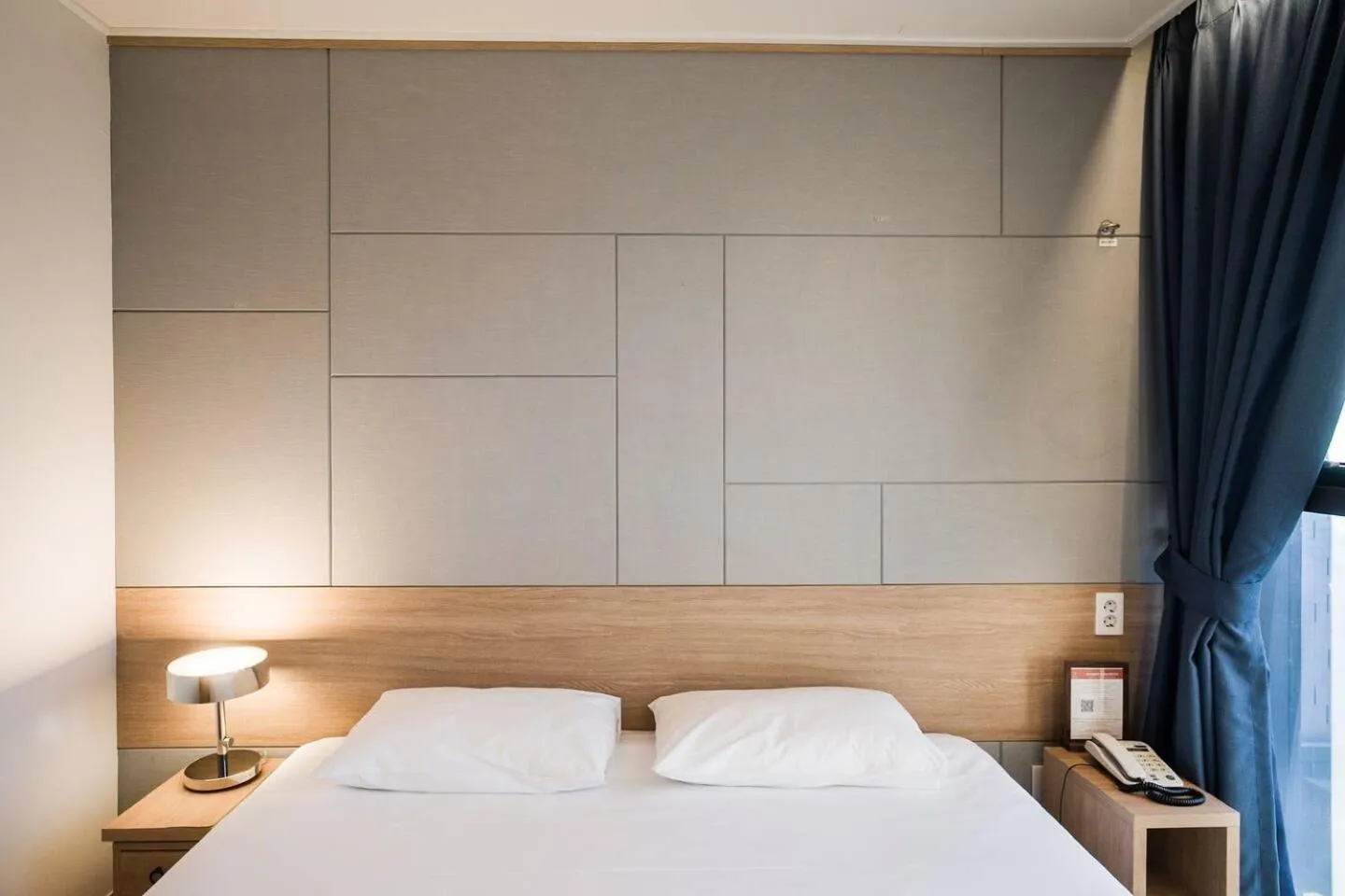 Photo of the whole room, Bed in Hotel POCO Seongsu
